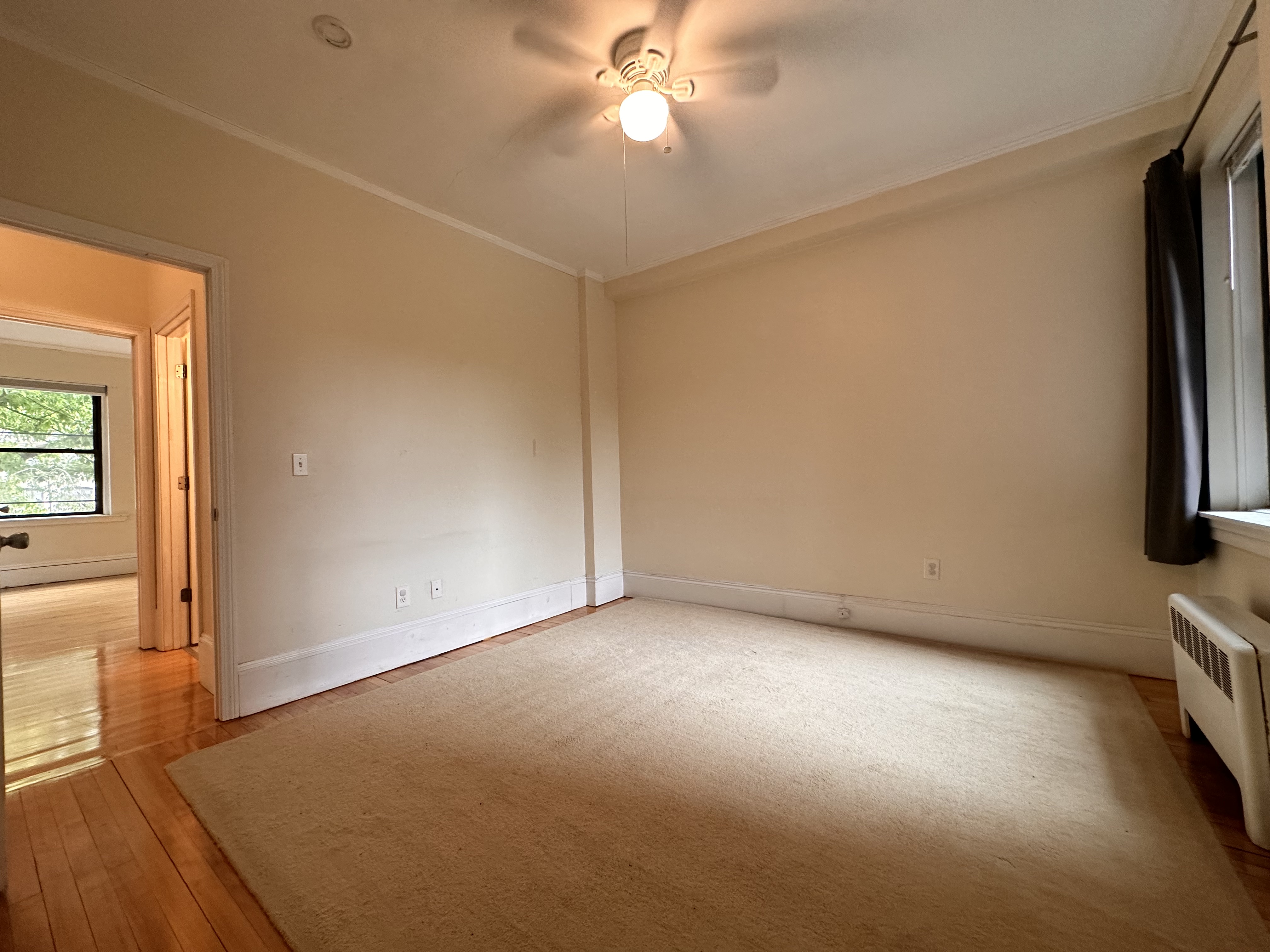 1100 Beacon St, Longwood