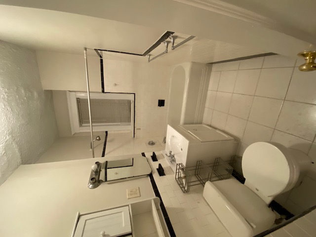 102 Naples Rd, Coolidge Corner