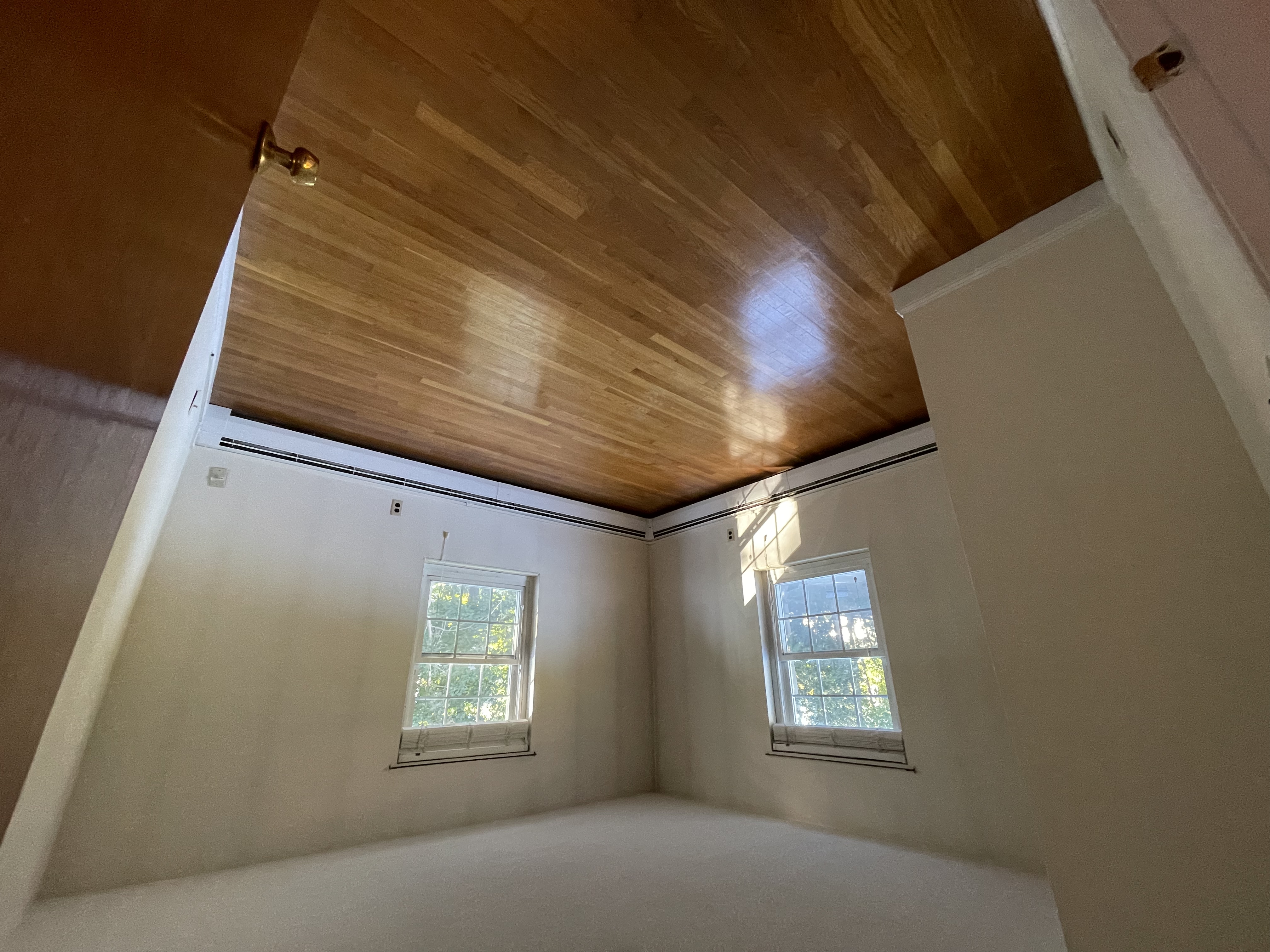 11 Brattle Dr, Arlington