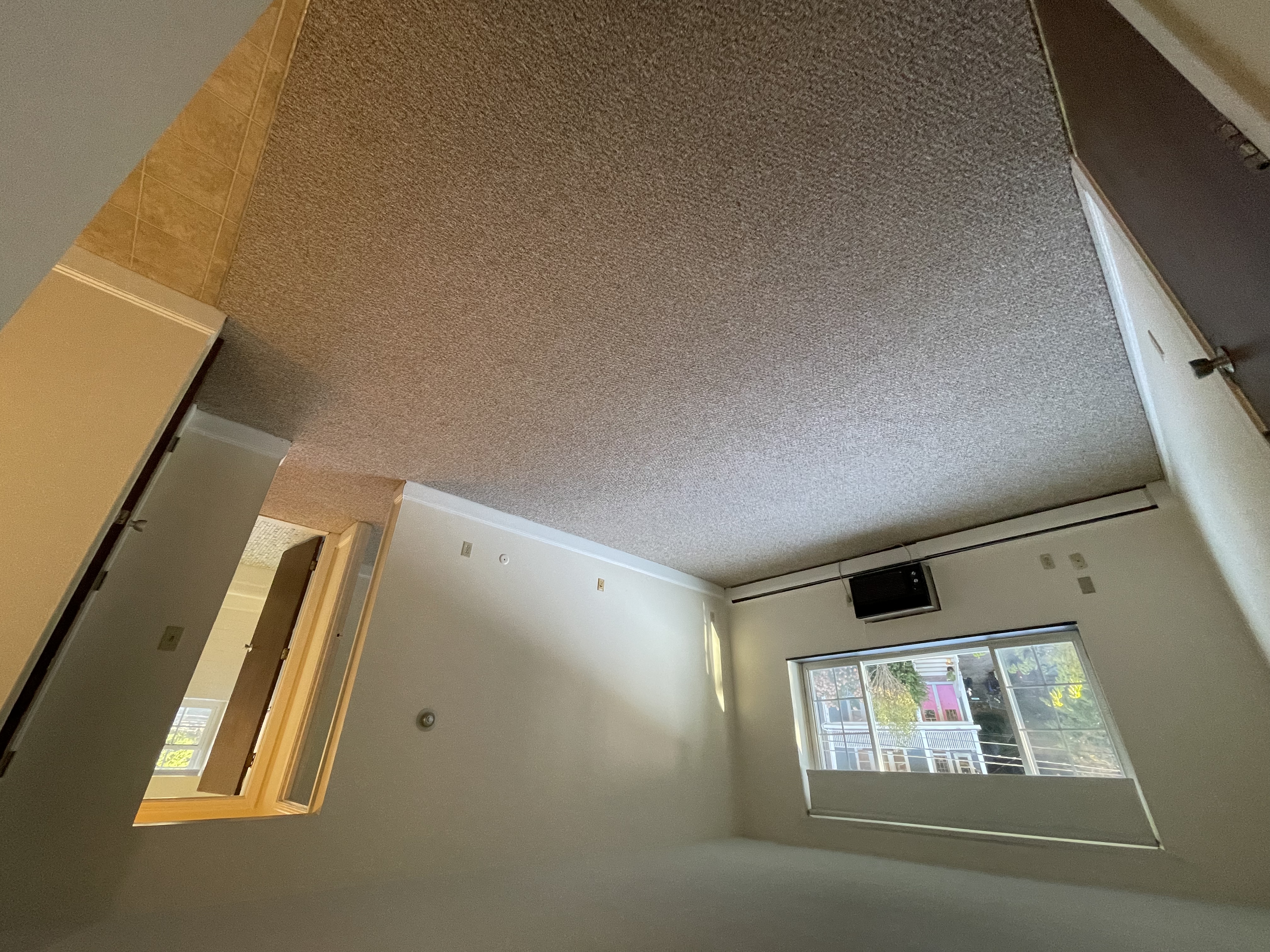 1 Brattle Dr, Arlington