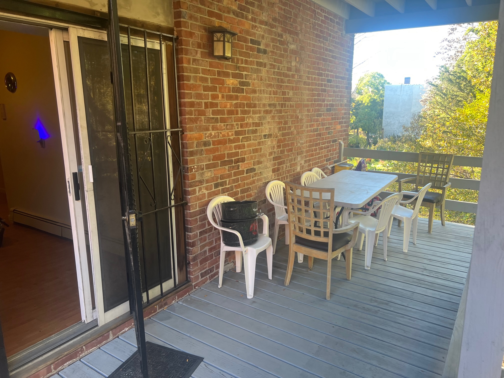 105 Cedar St, Fenway