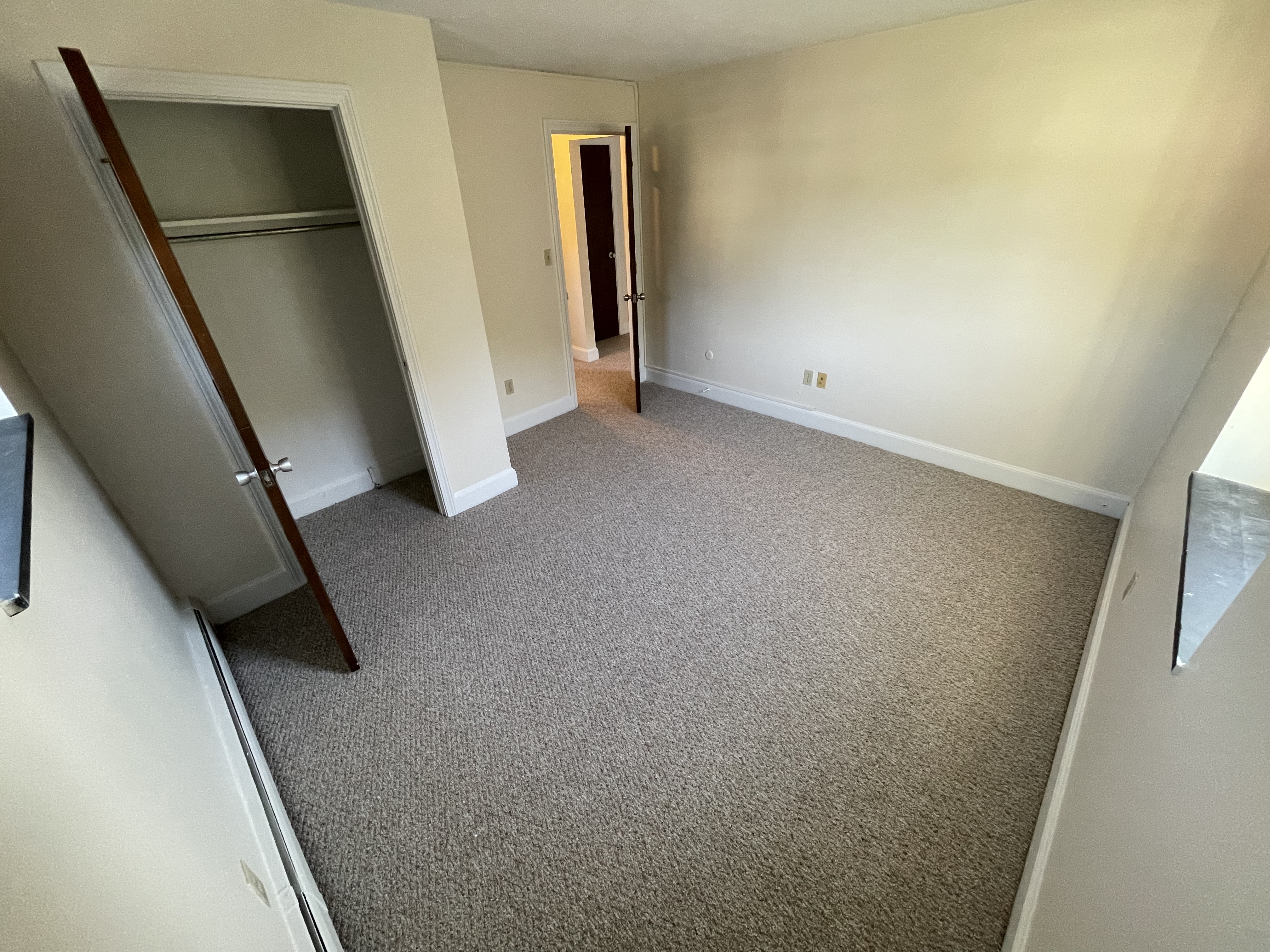 1 Brattle Dr, Arlington