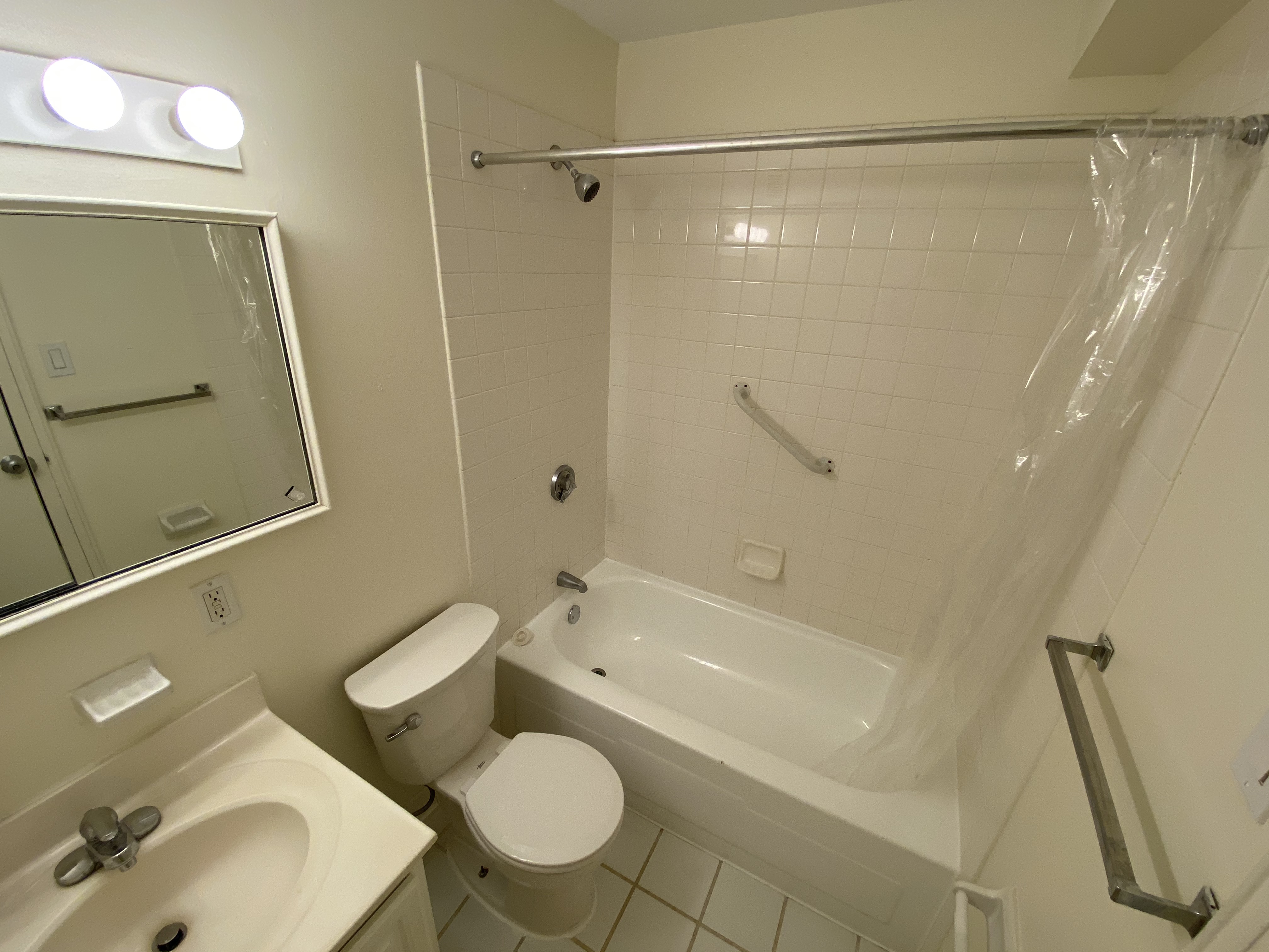 185 Freeman St, Longwood