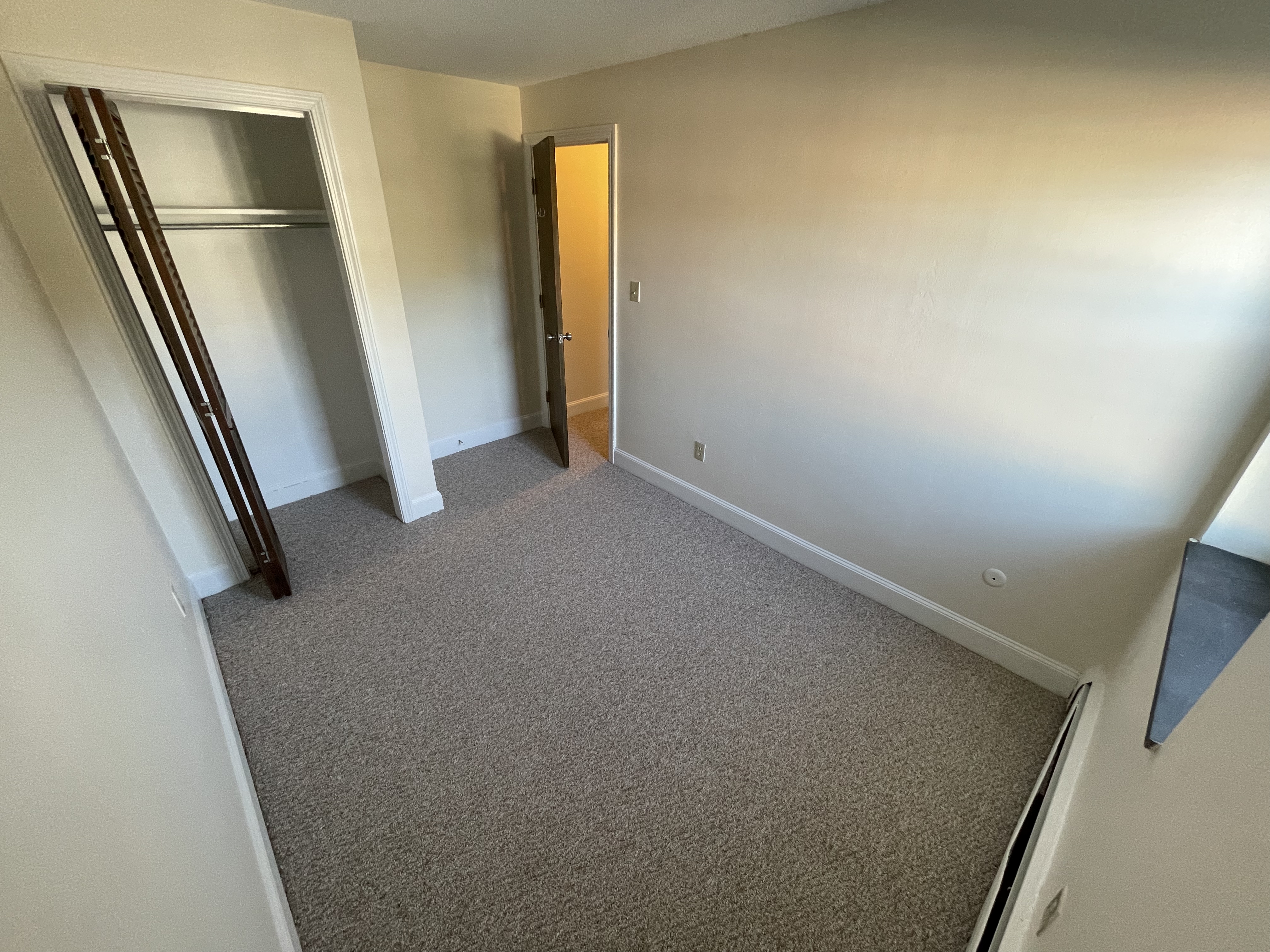 1 Brattle Dr, Arlington