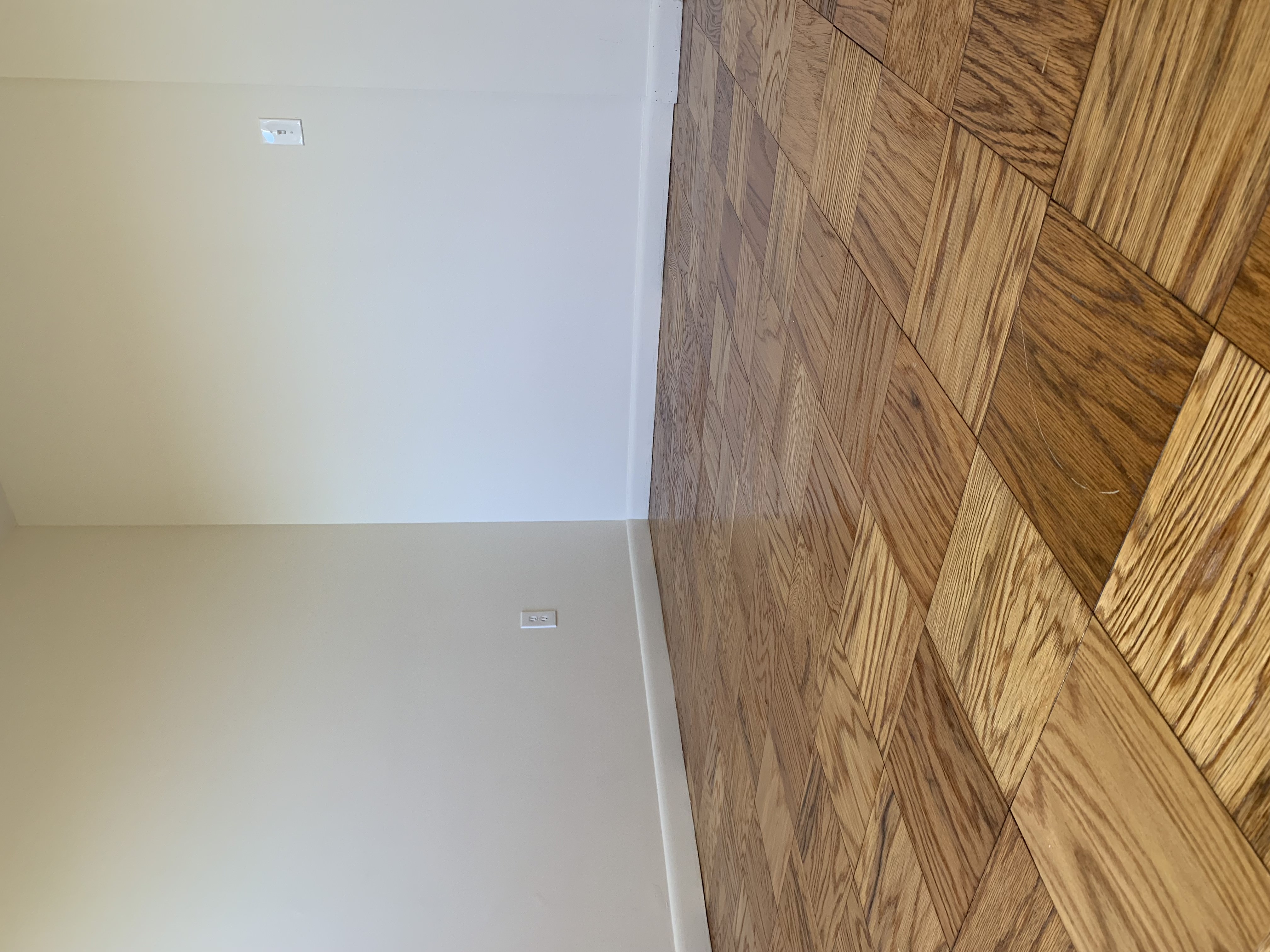 101 Monmouth St, Longwood