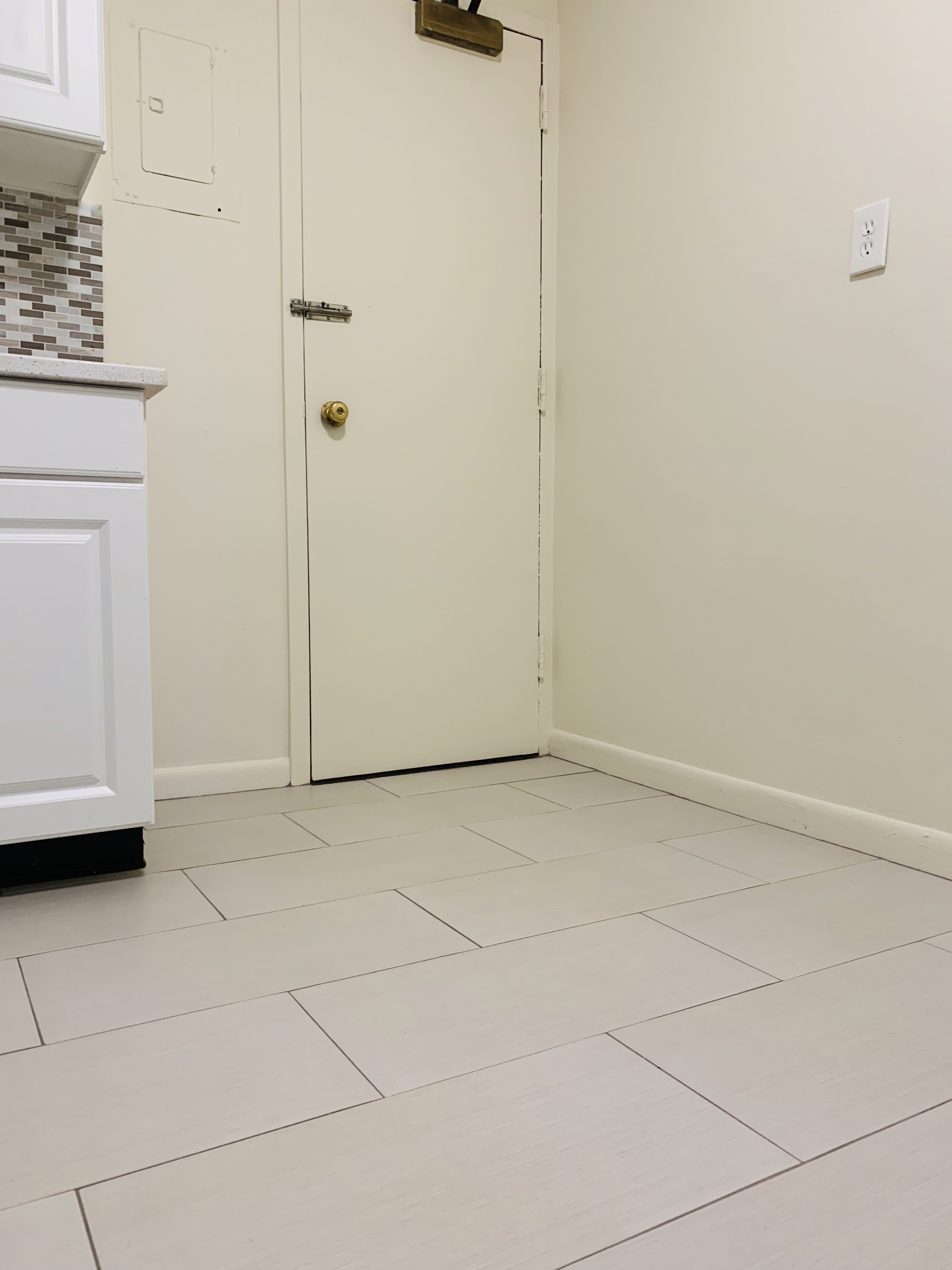 101 Monmouth St, Longwood