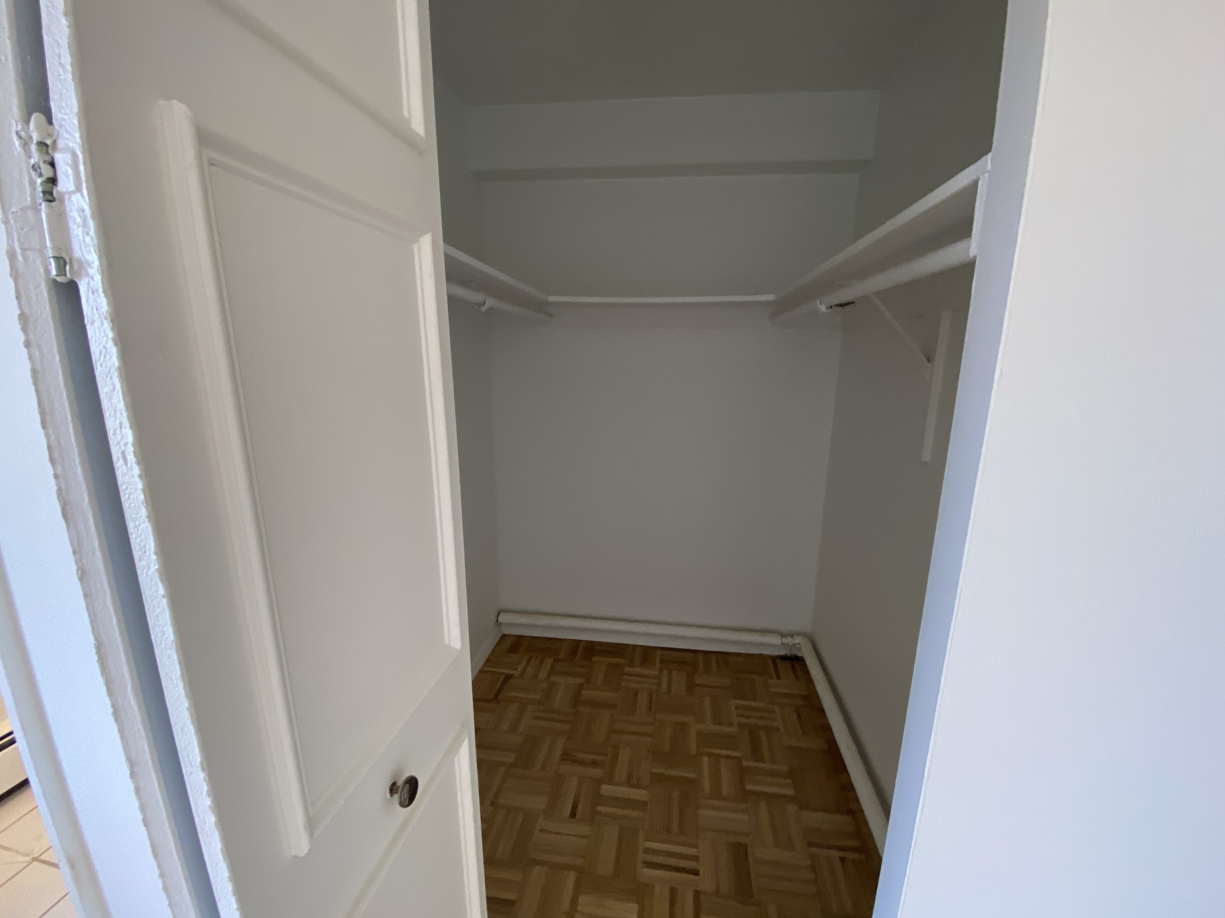 185 Freeman St, Longwood