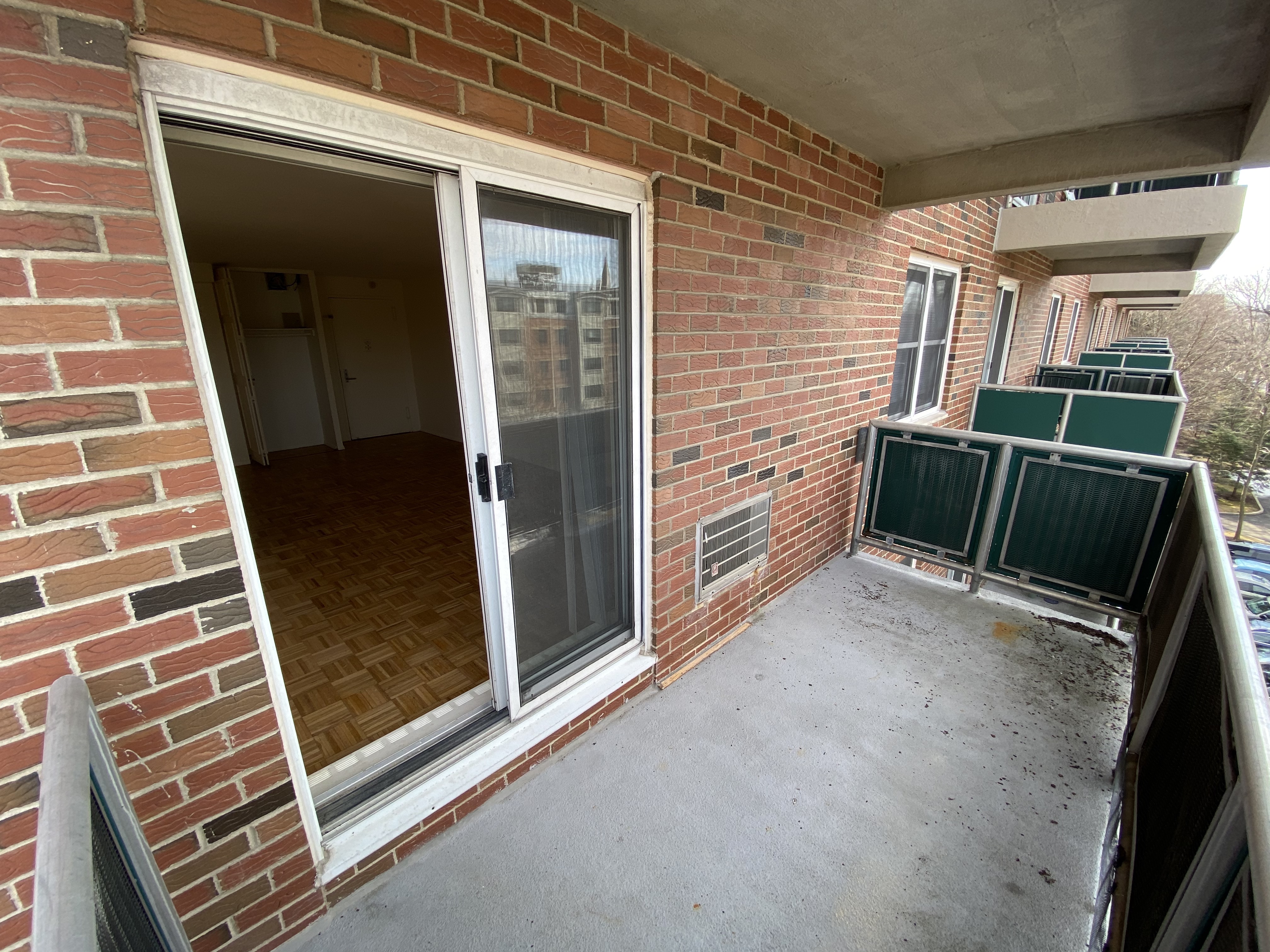 185 Freeman St, Longwood