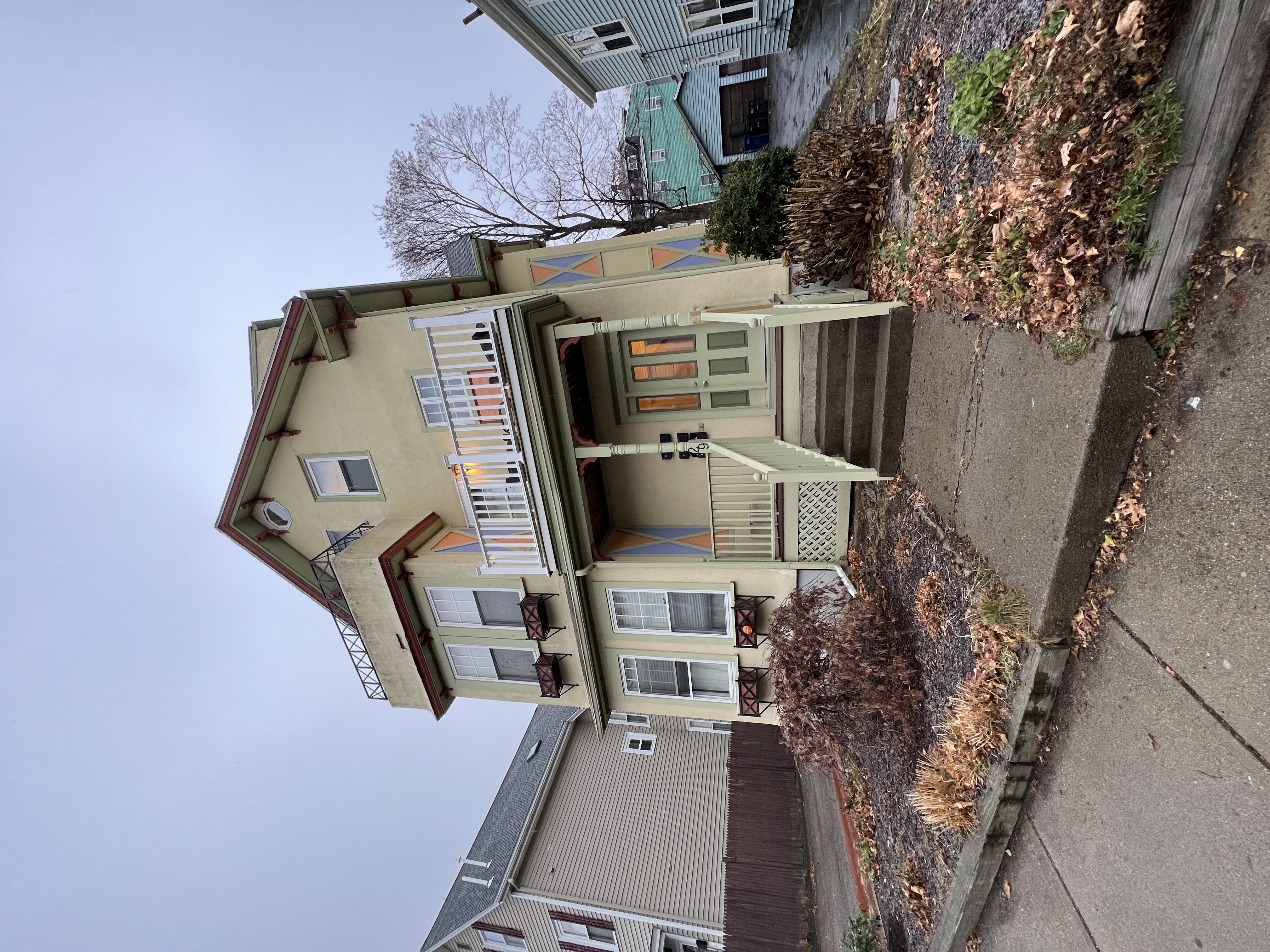 29 Cohasset St, Roslindale