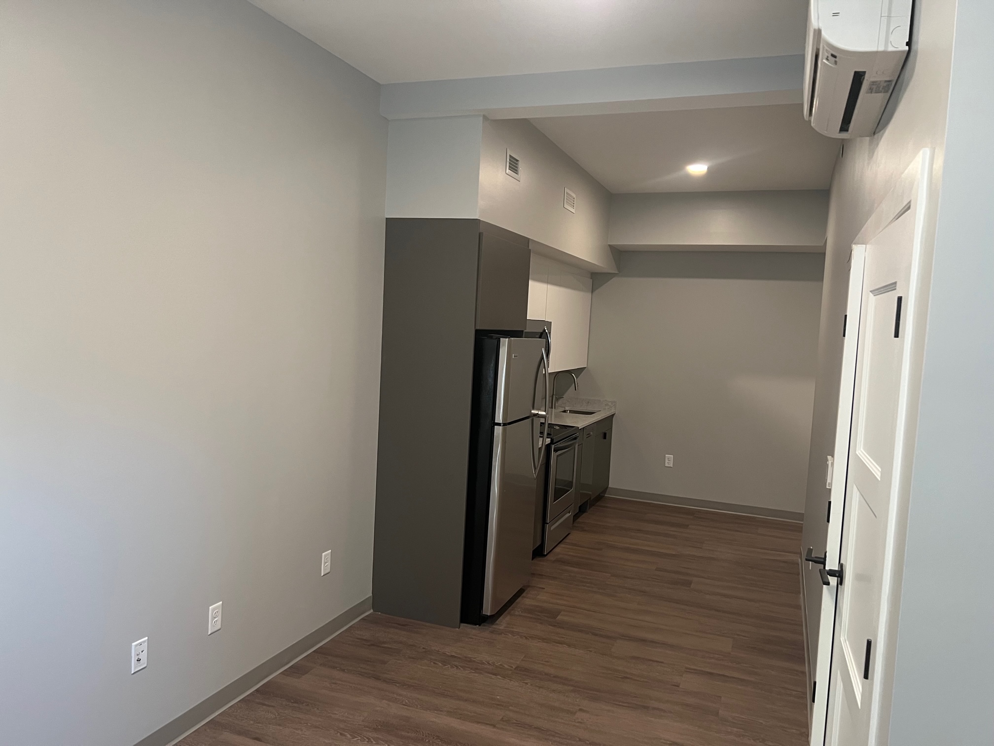 100 Hemenway St, Fenway