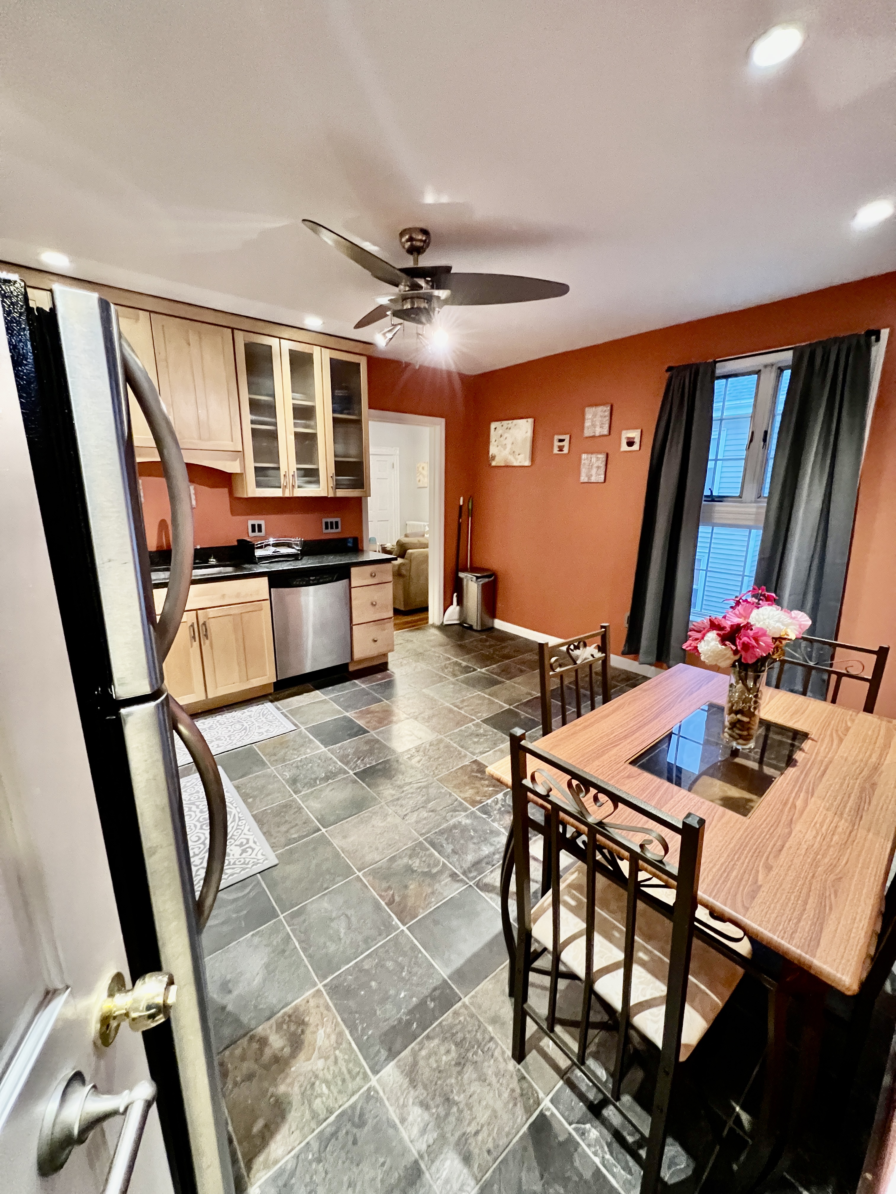 29 Cohasset St, Roslindale