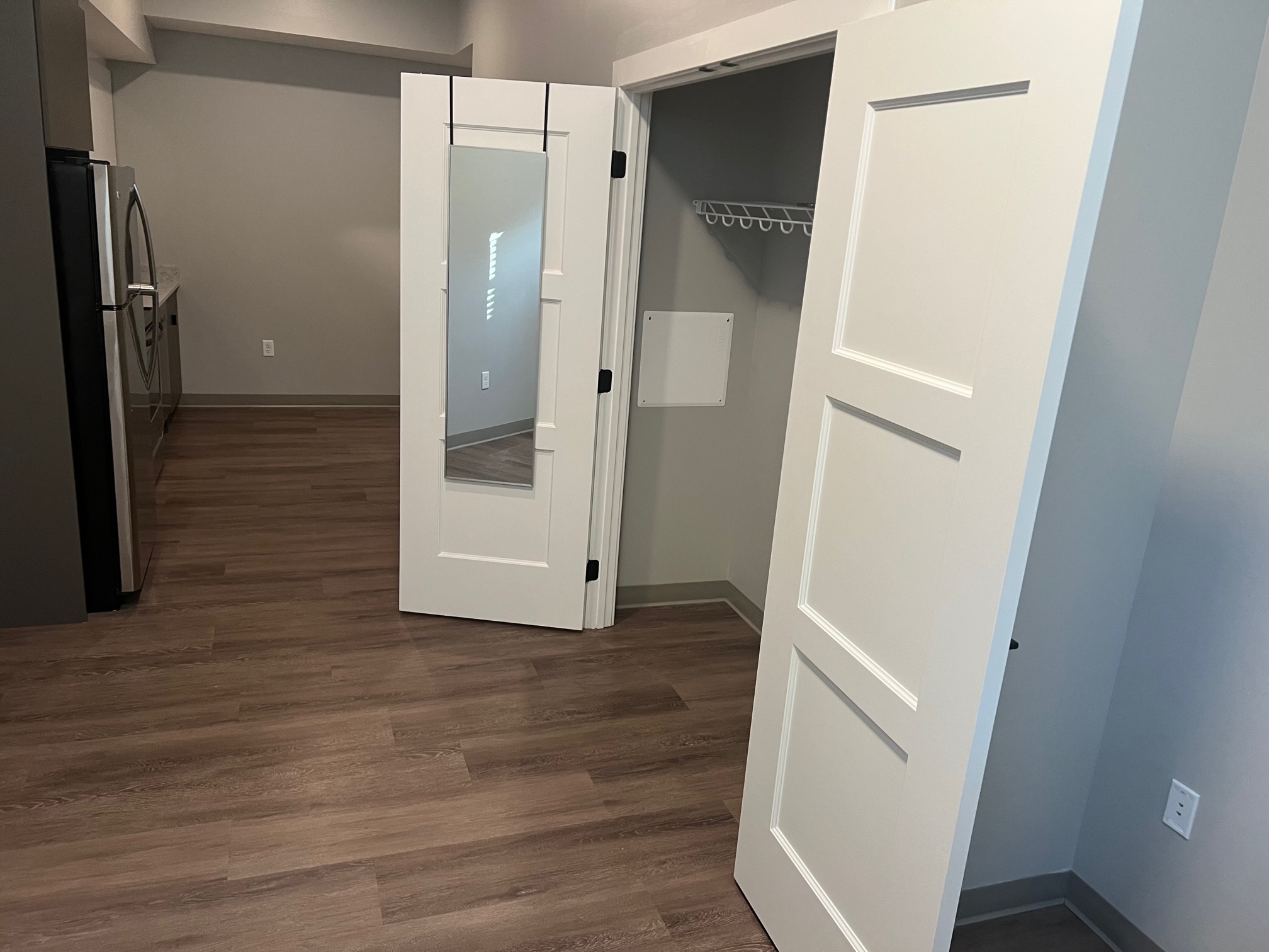 100 Hemenway St, Fenway