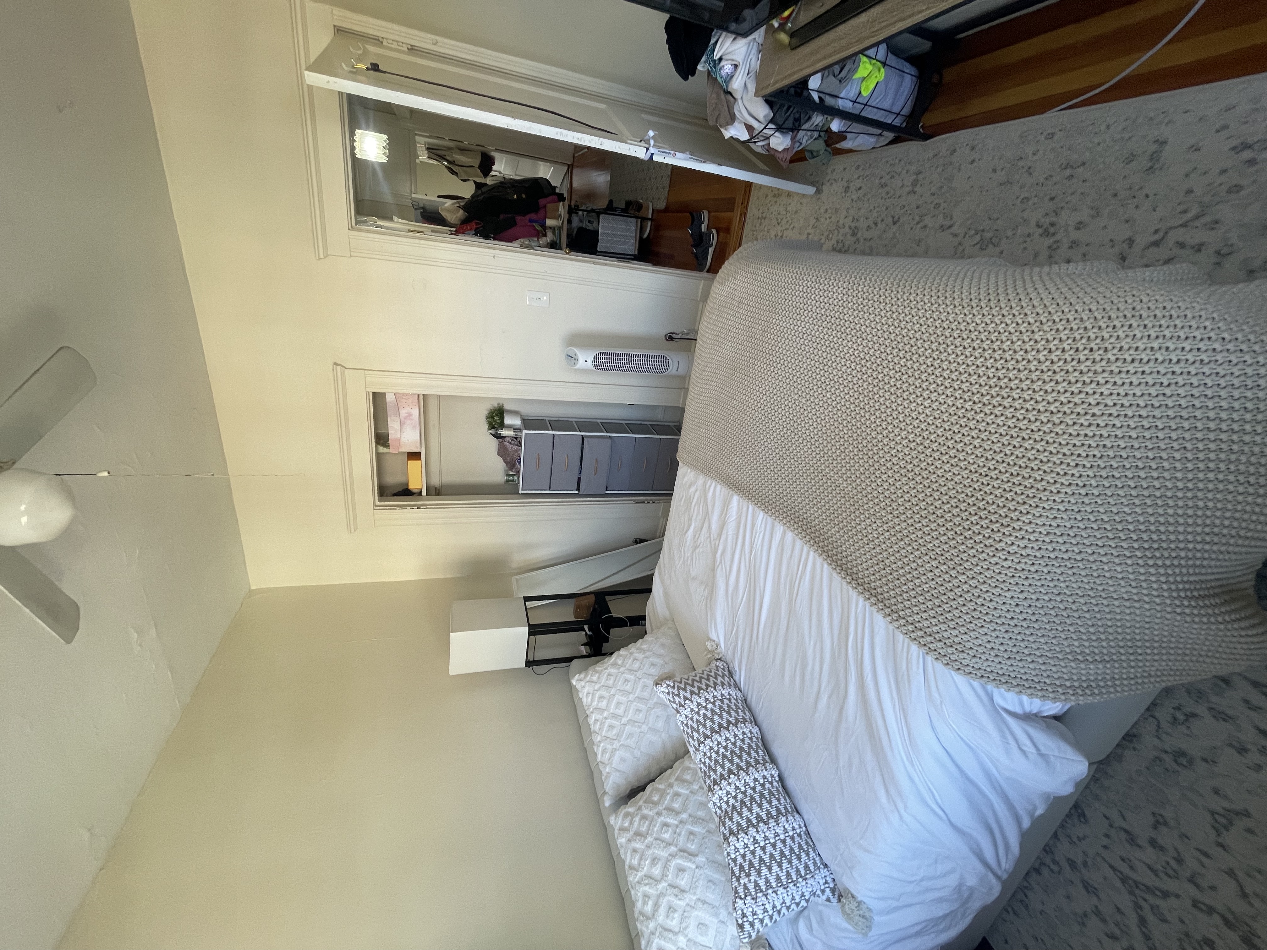 322 Summit Ave, Brighton