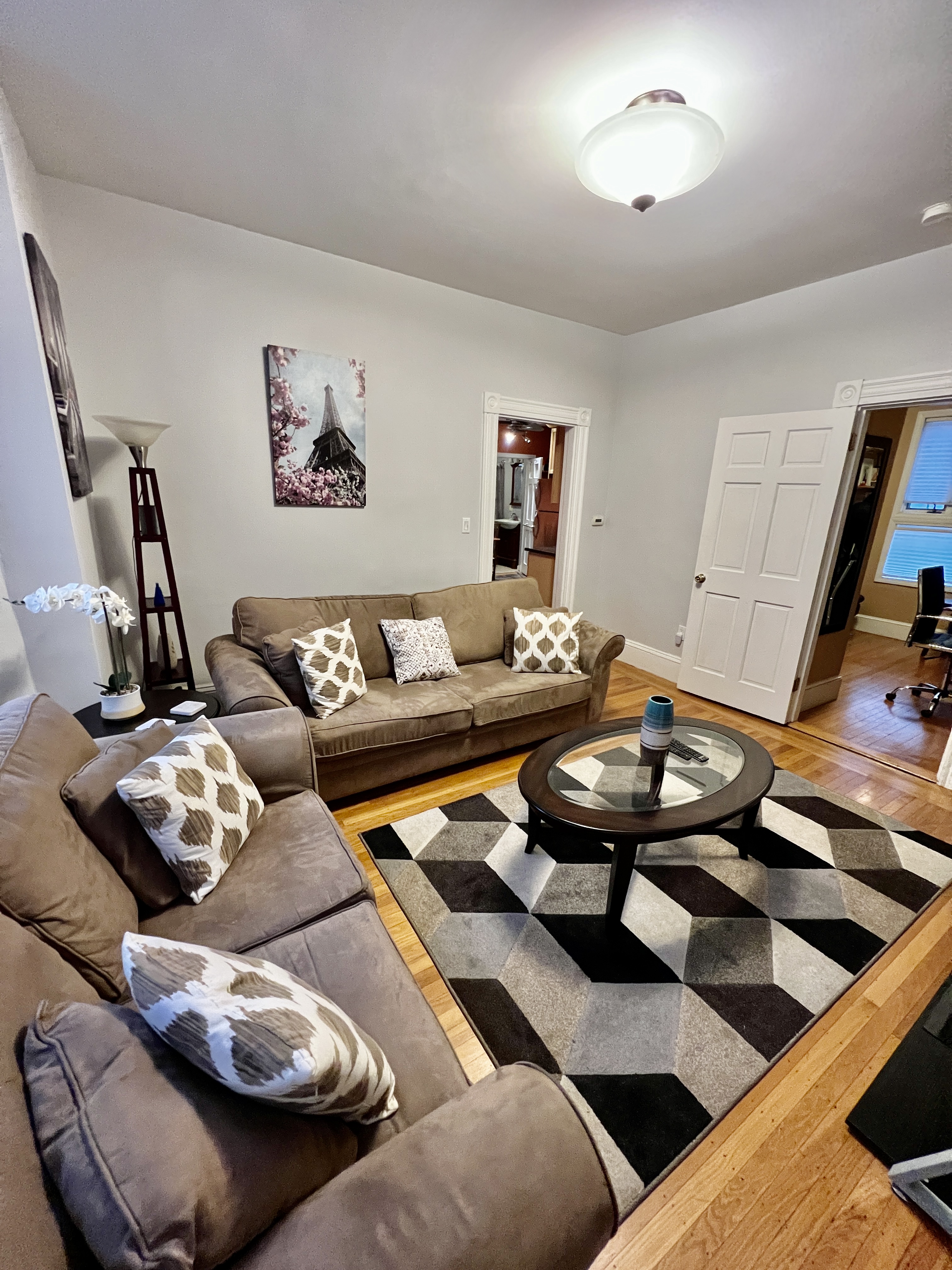 29 Cohasset St, Roslindale