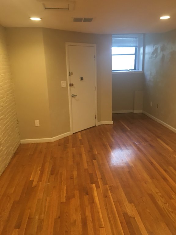 379 Beacon St, Back Bay