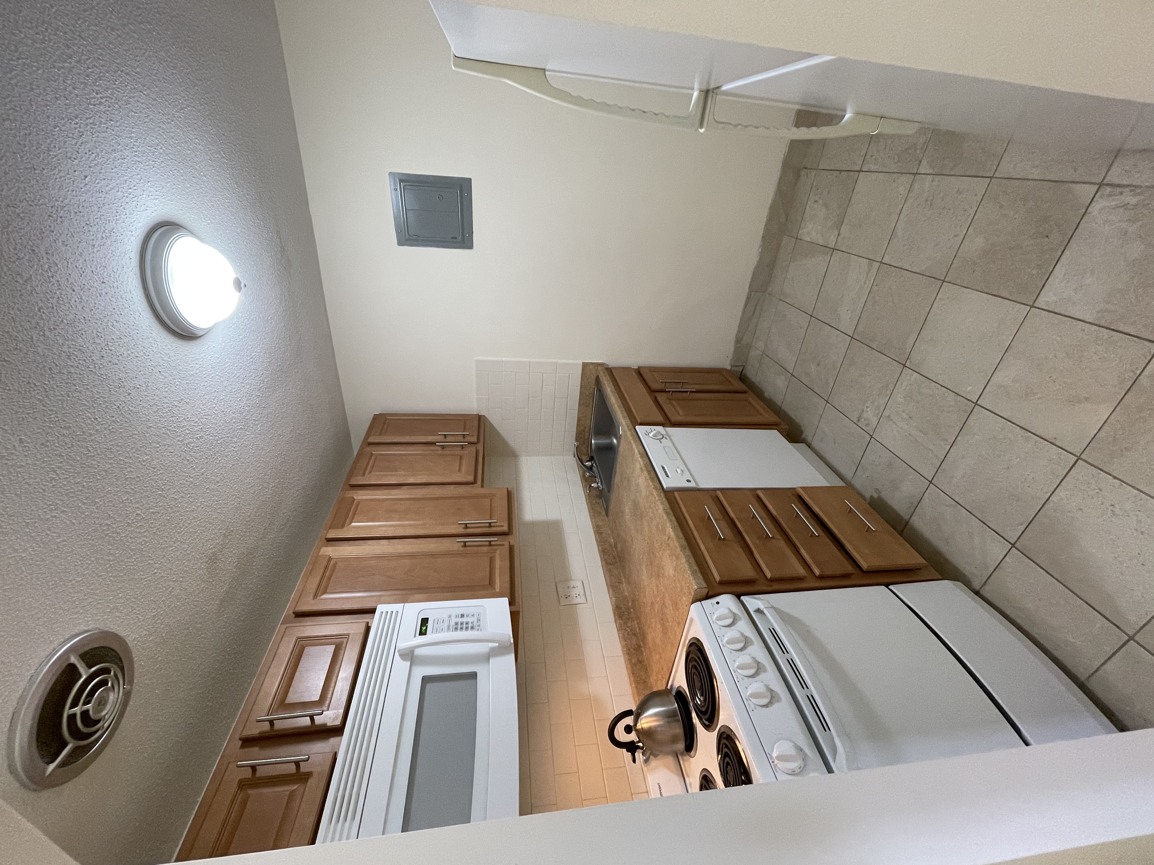 20 Riverside St, Arsenal Street