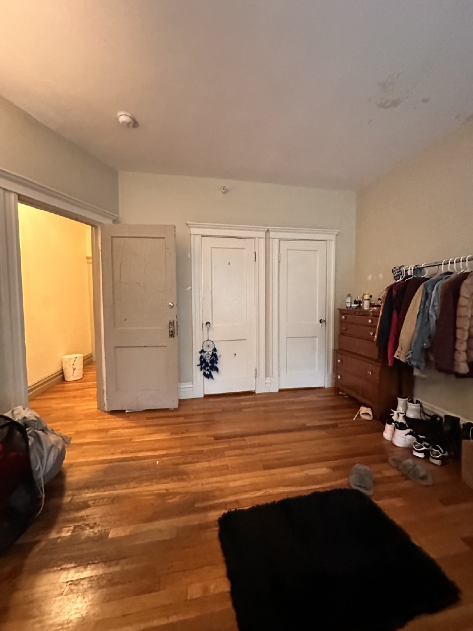 317 Saint Paul St, Longwood