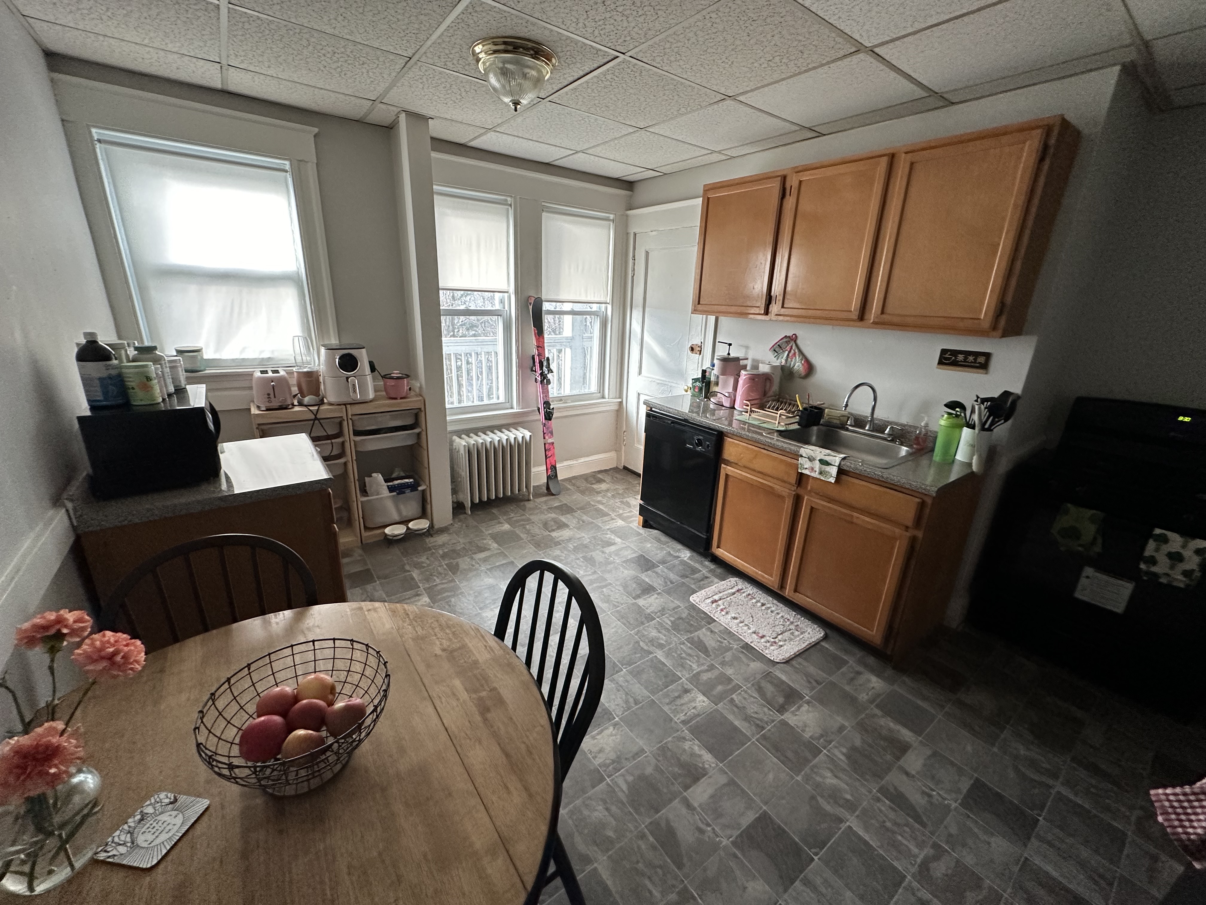 25 Lourdes Ave, Jamaica Plain