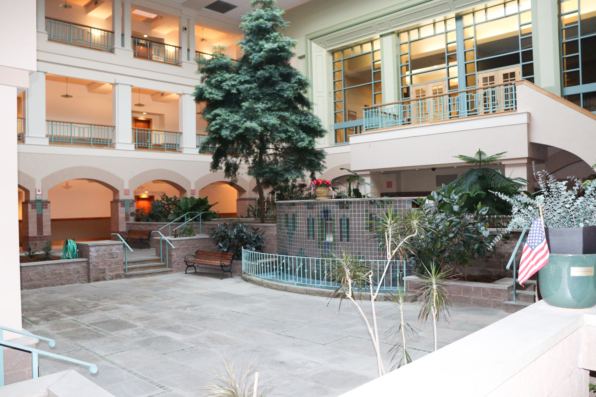 550 Washington St, Braintree