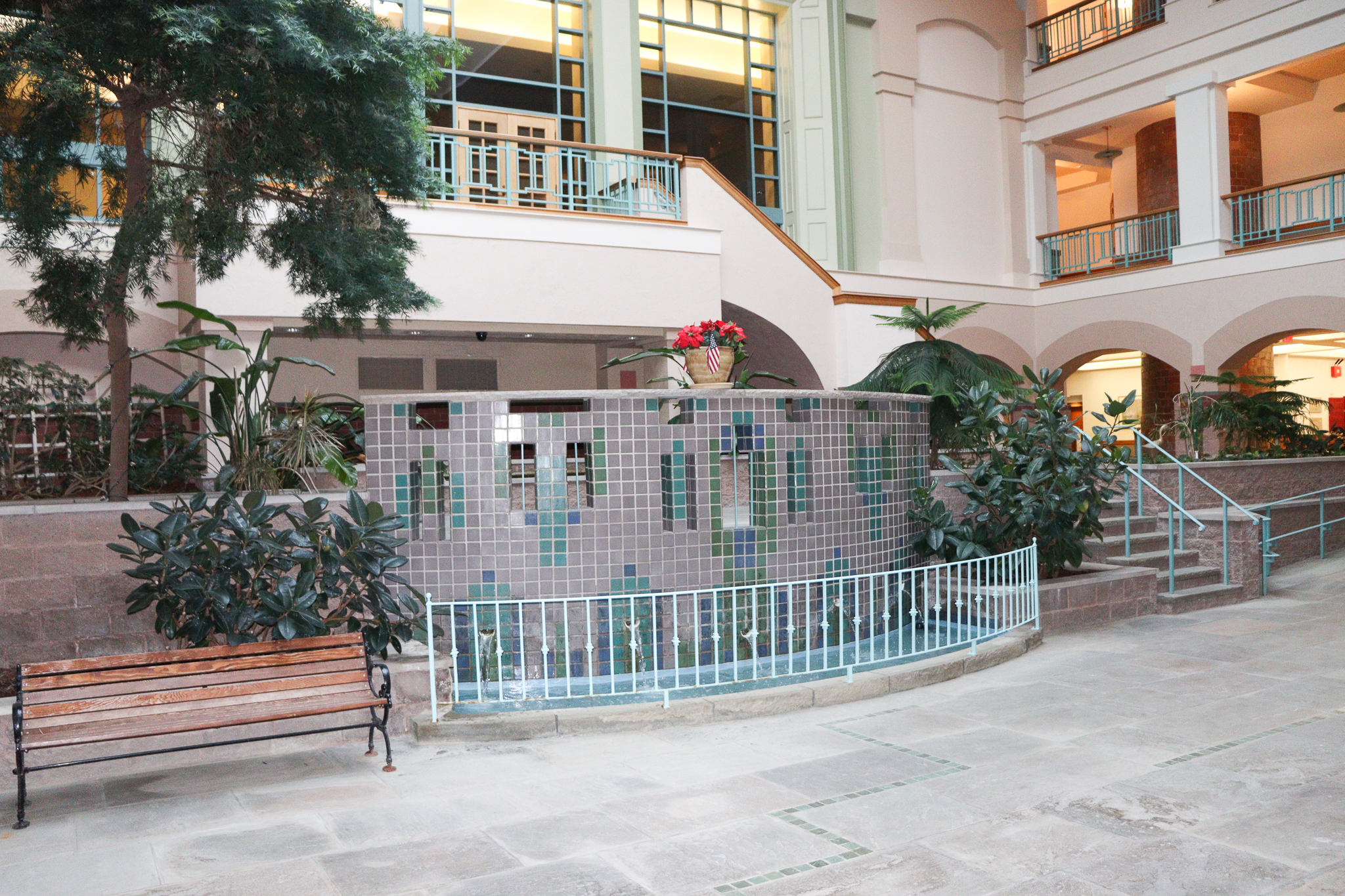 550 Washington St, Braintree