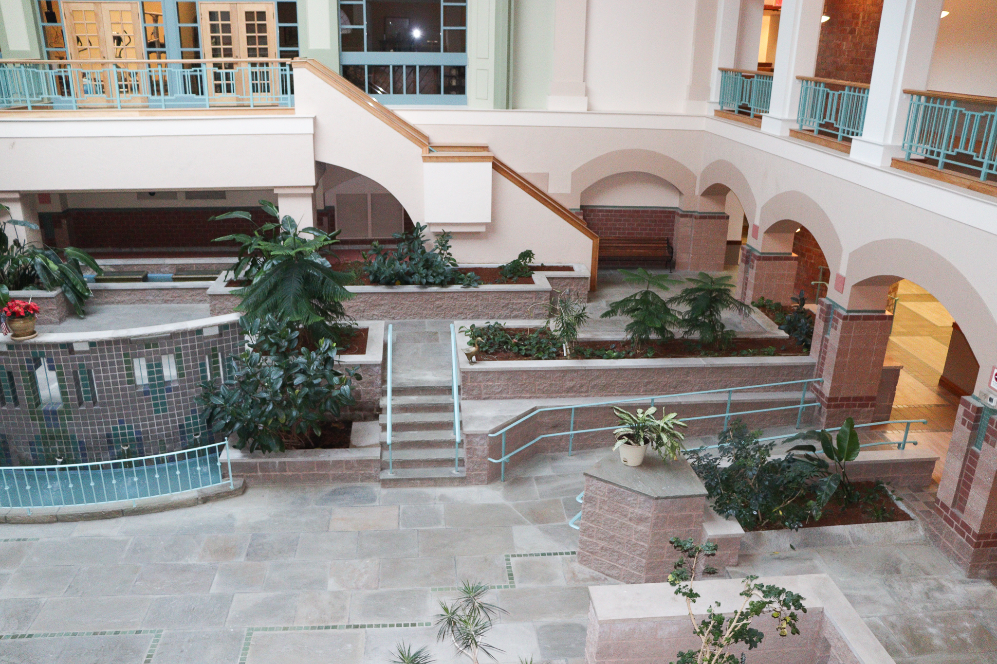 550 Washington St, Braintree