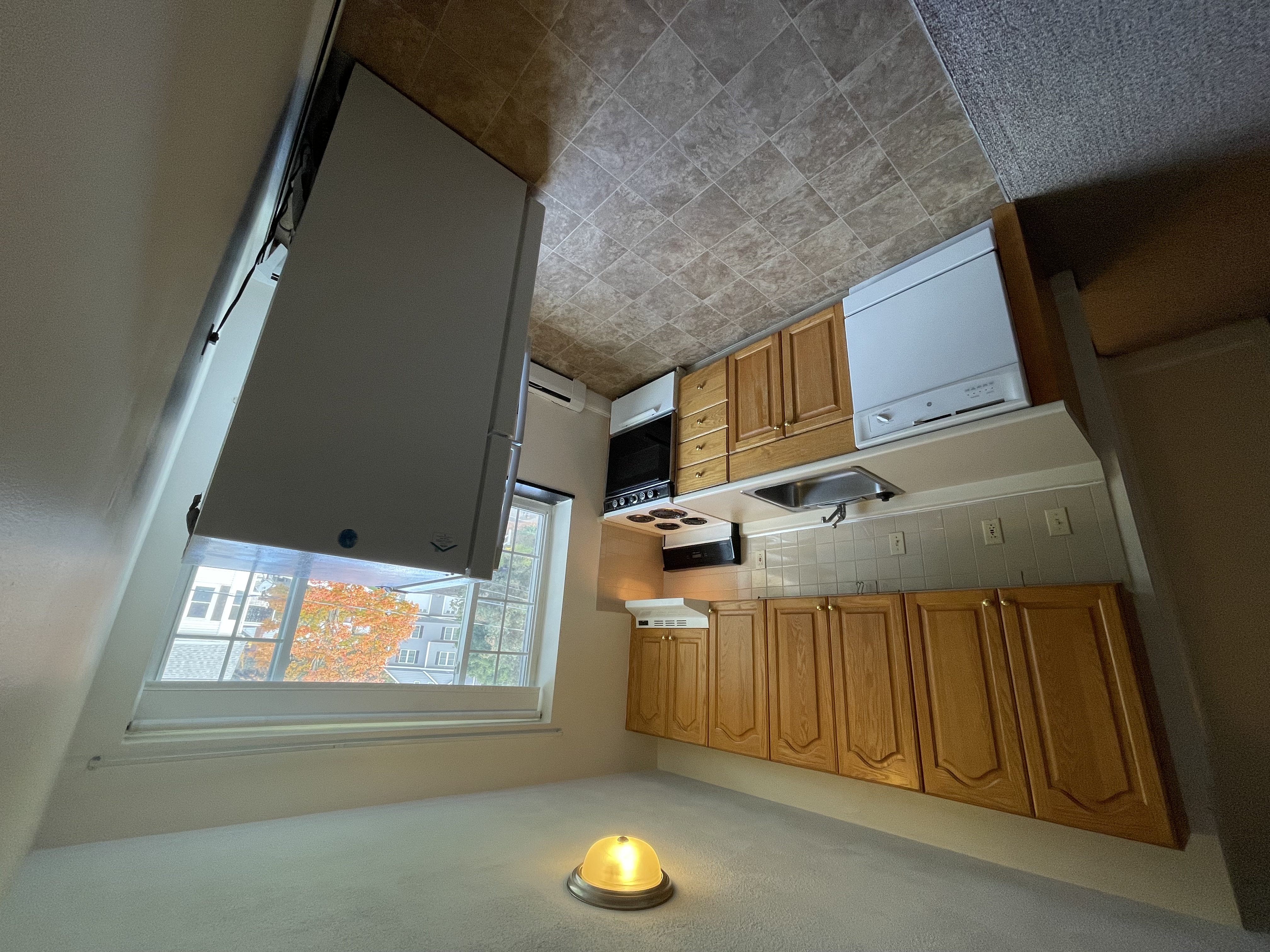 4 Brattle Dr, Arlington