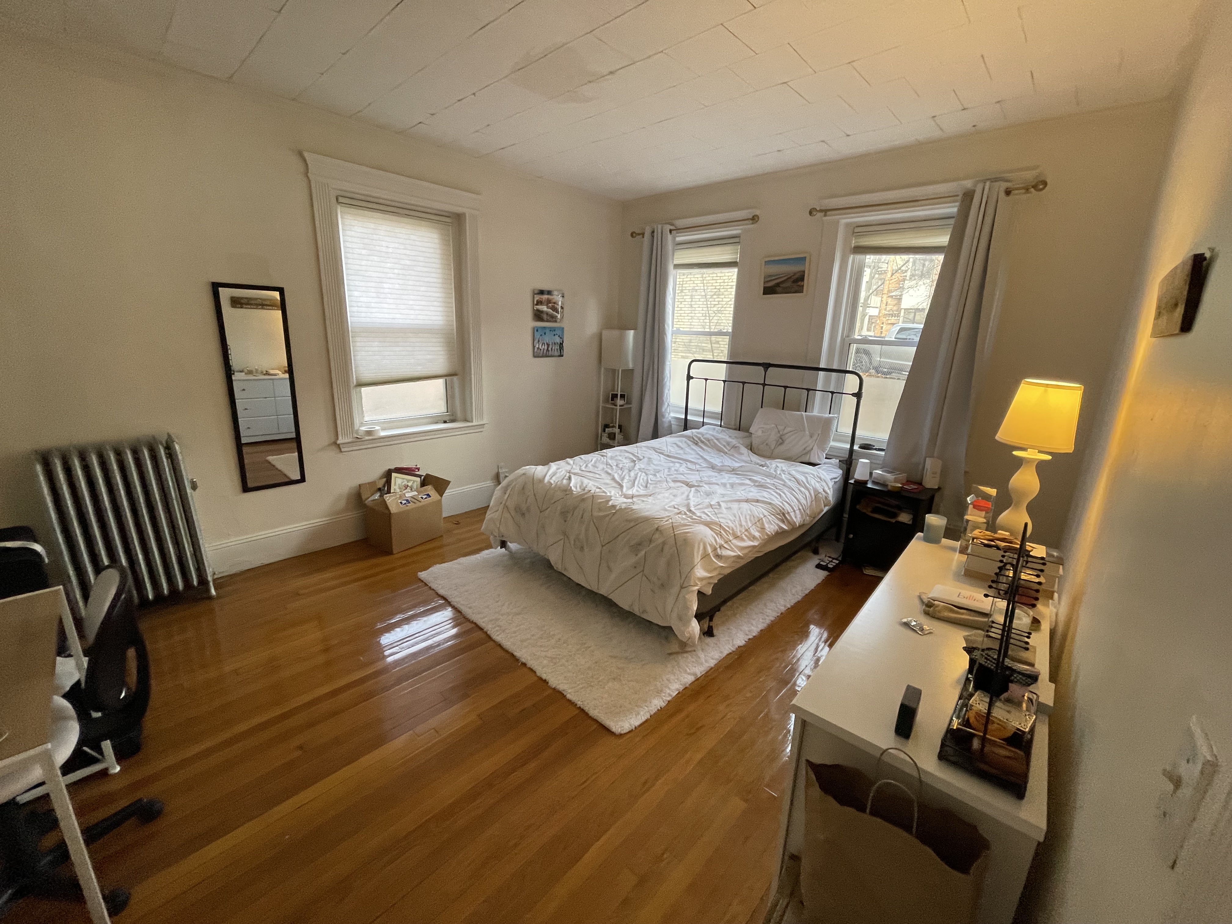 11 Englewood Ave, Washington Square