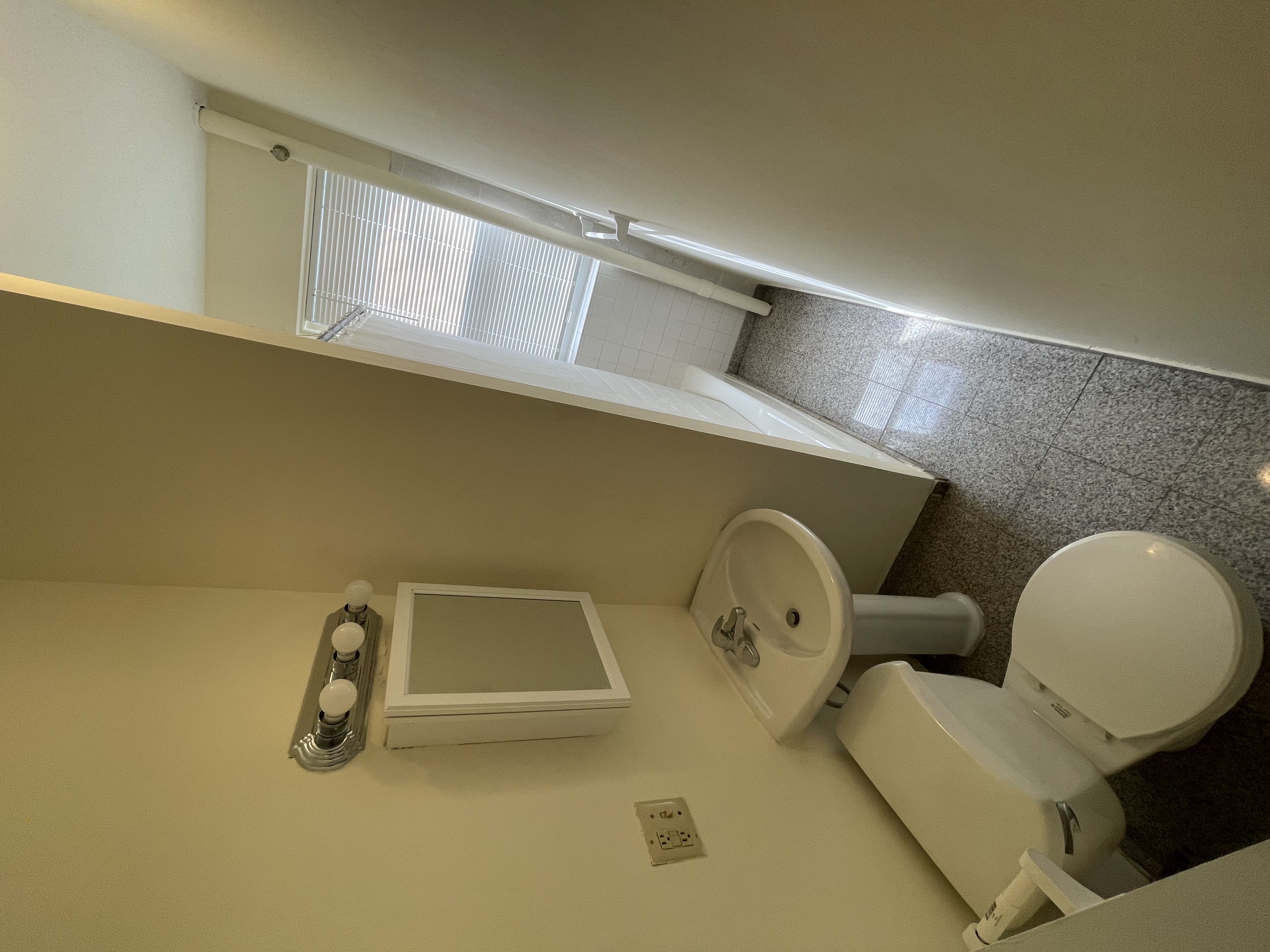 35 Orkney Rd, Brighton