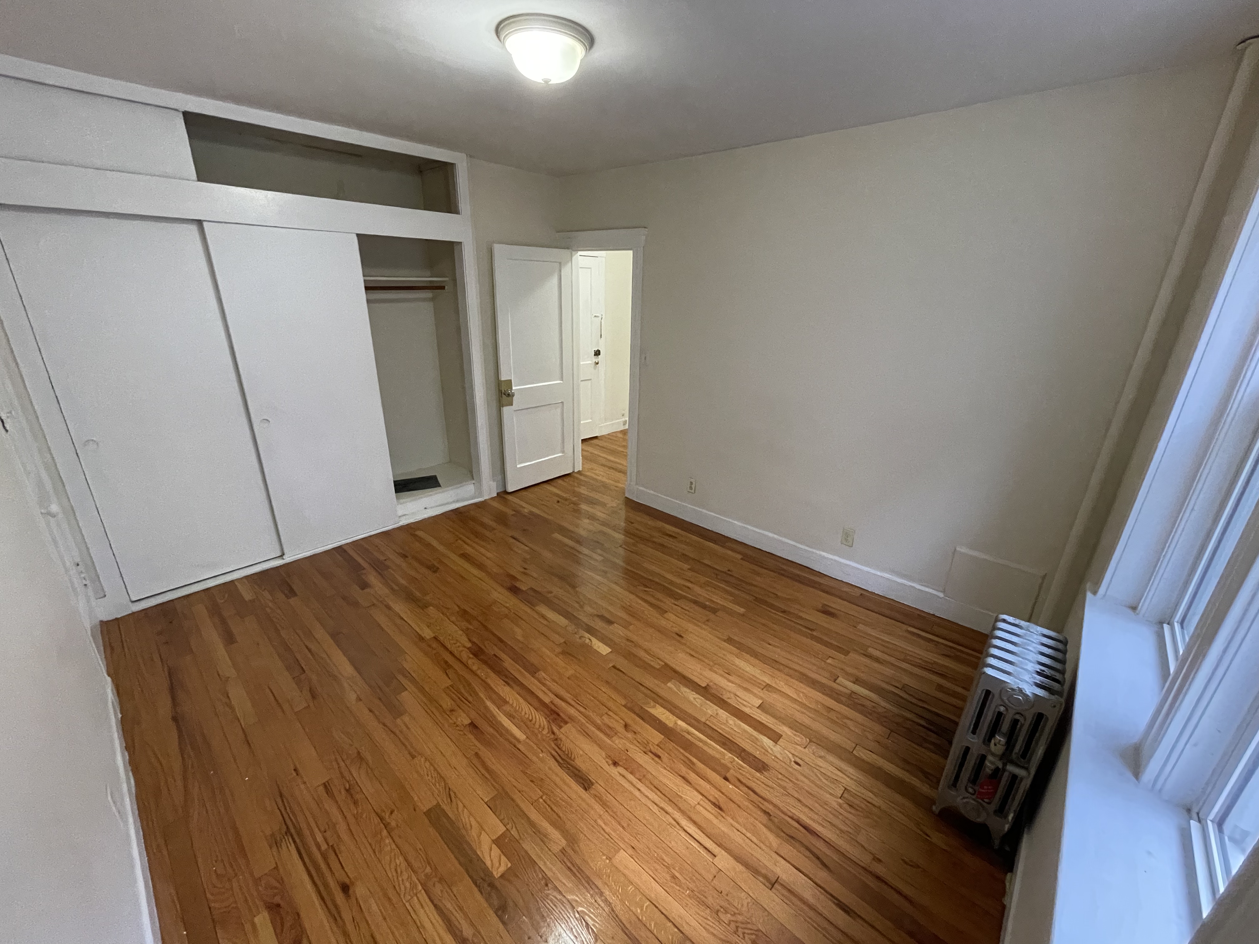 131 Washington St, Brighton