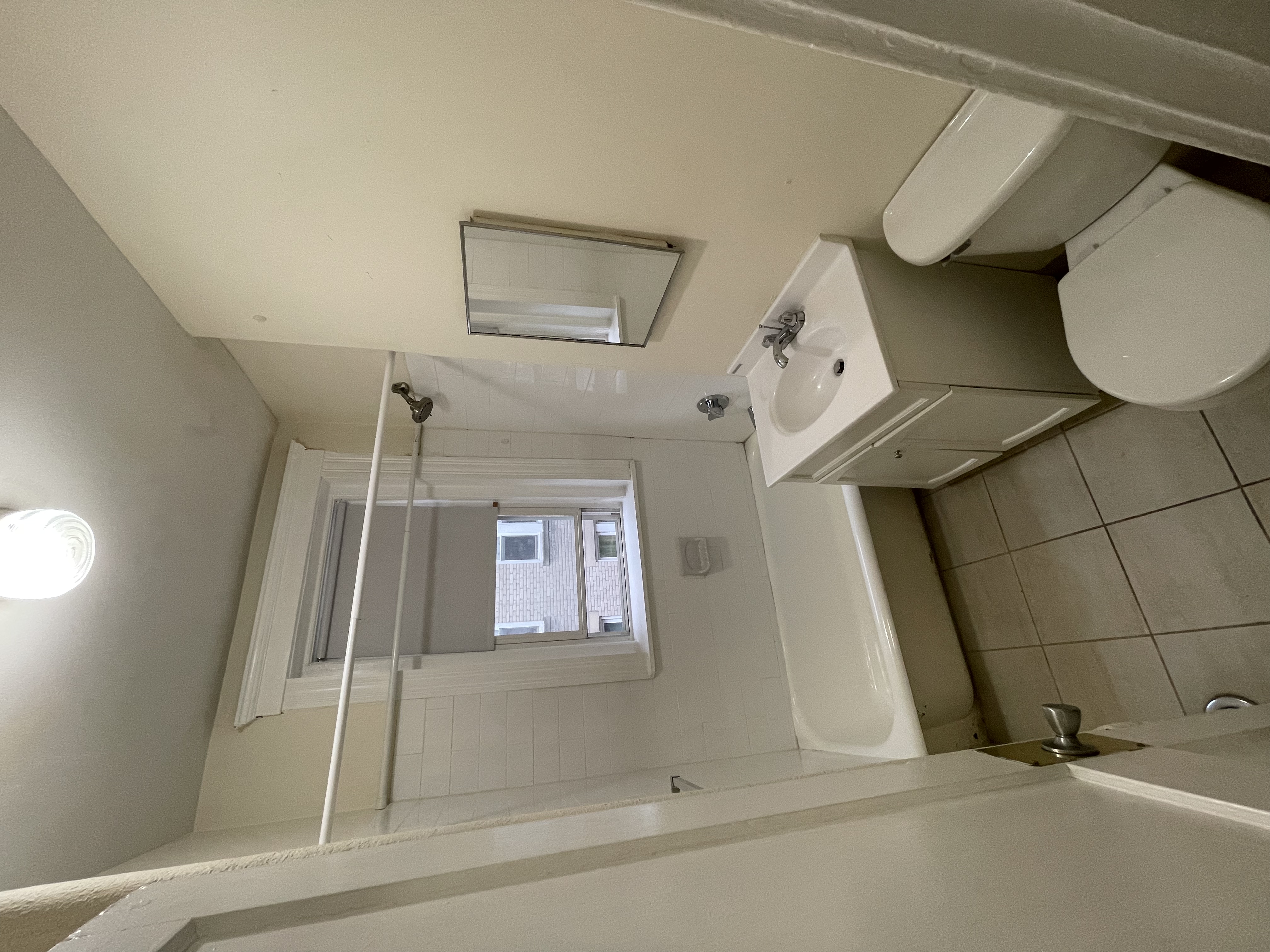 131 Washington St, Brighton