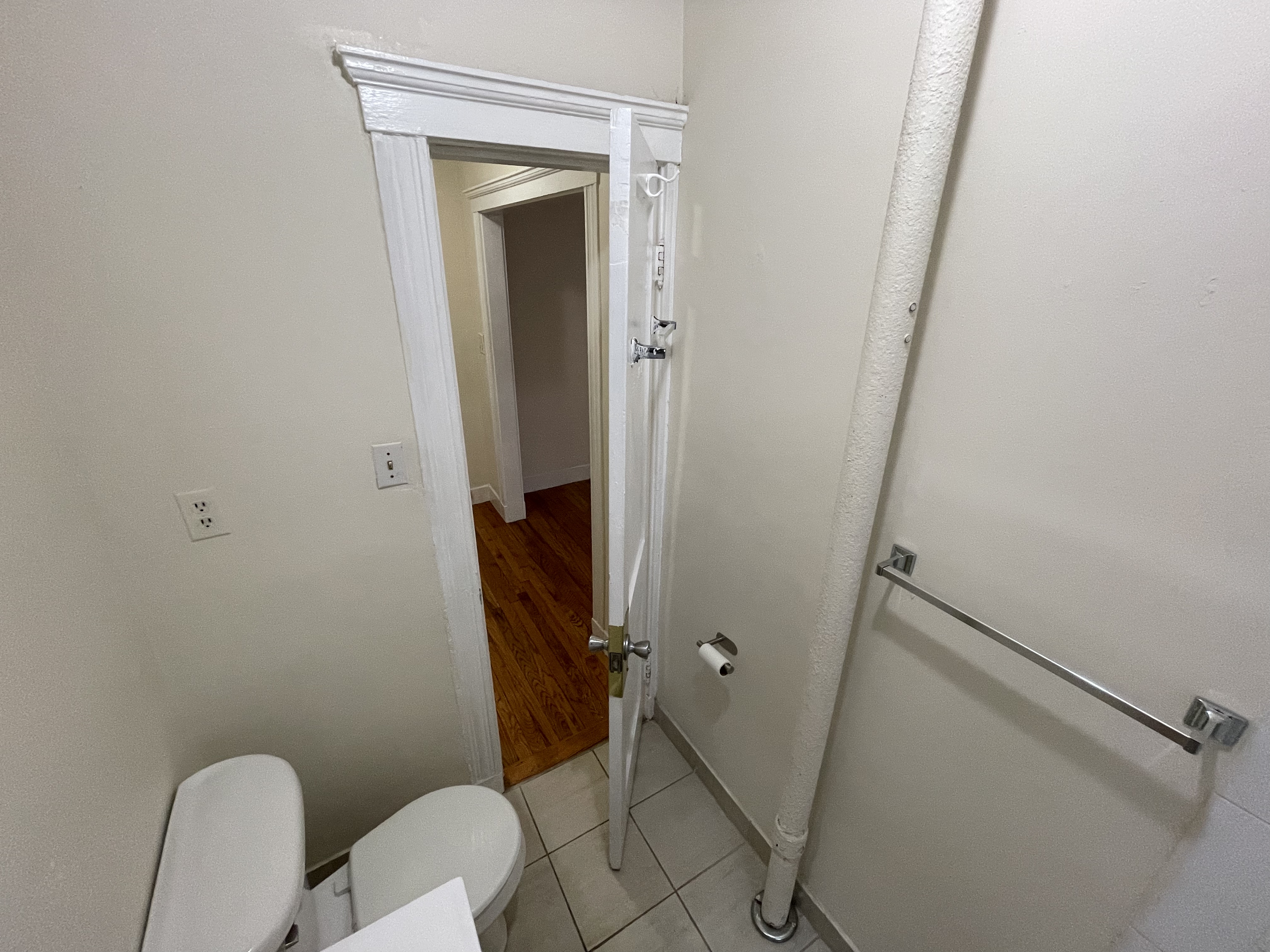 131 Washington St, Brighton