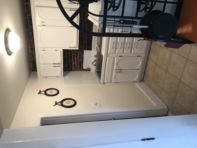 308 Newbury St, Back Bay