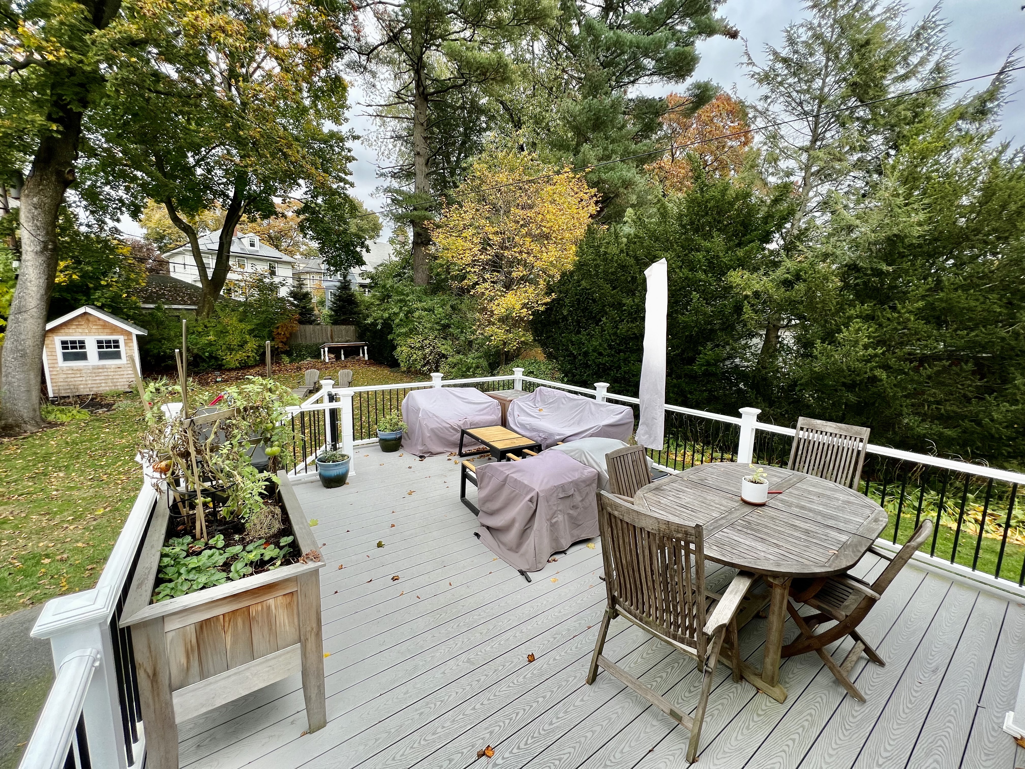 656 West Roxbury, Roslindale