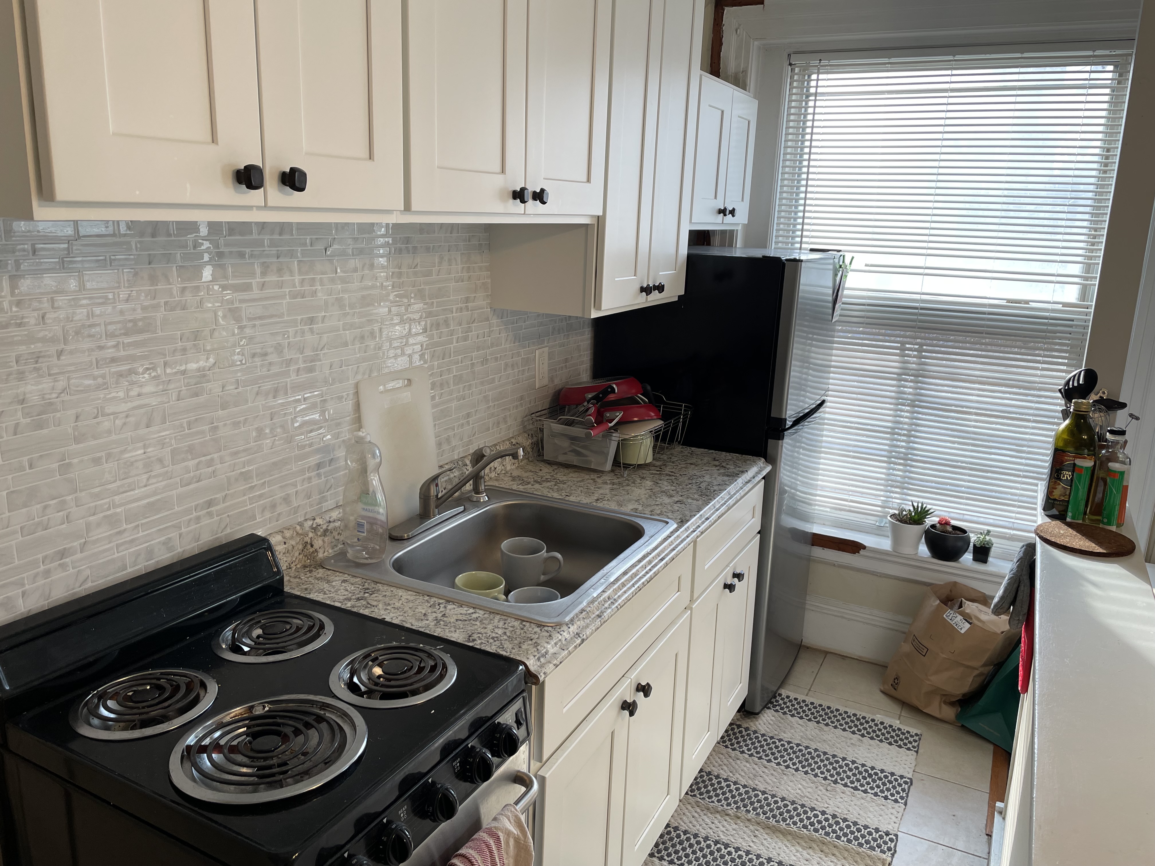 465 Park Dr, Brookline Hills