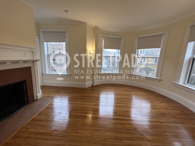 2 Ware St, Mid-Cambridge