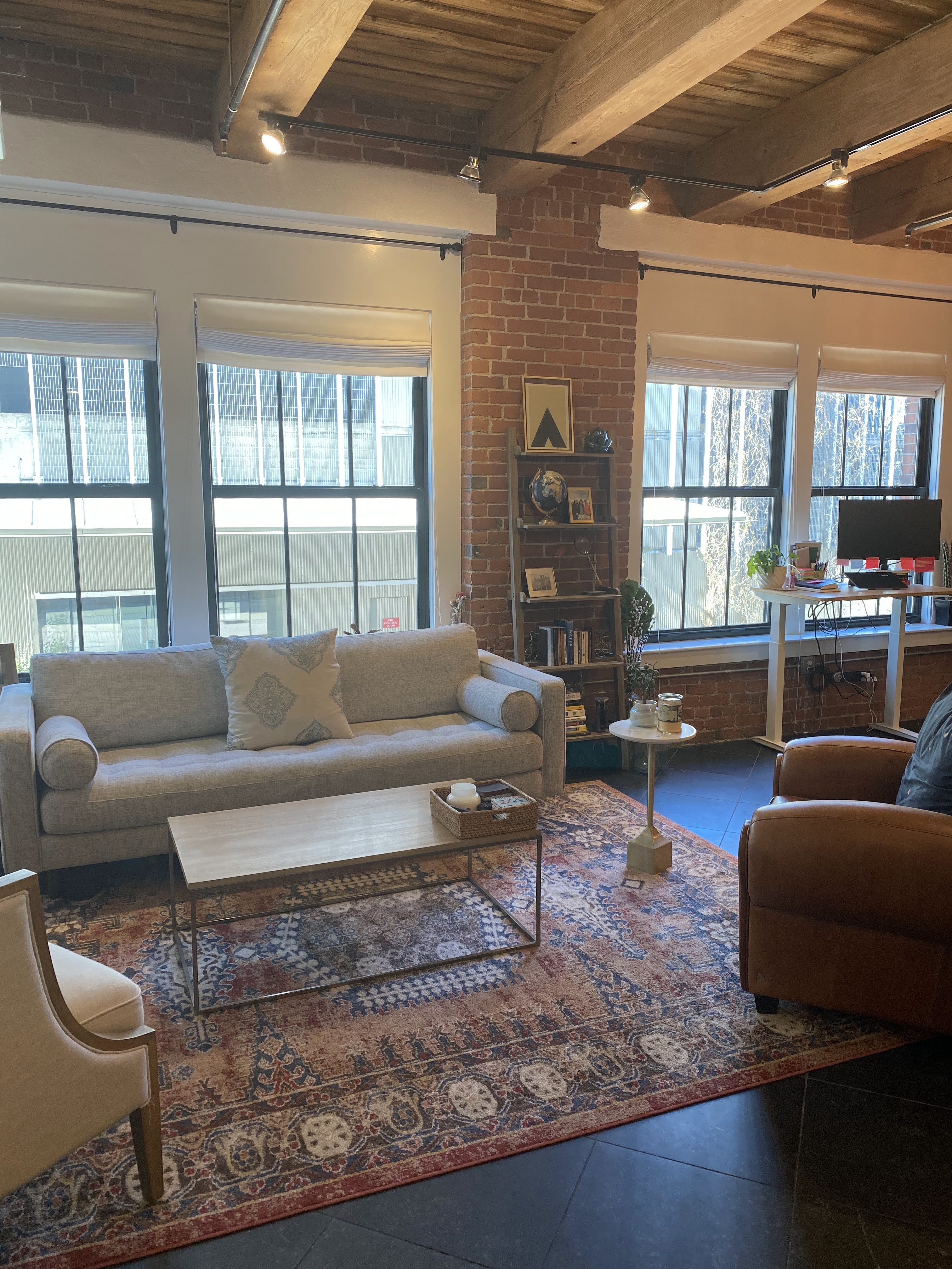 9 W Broadway, South Boston