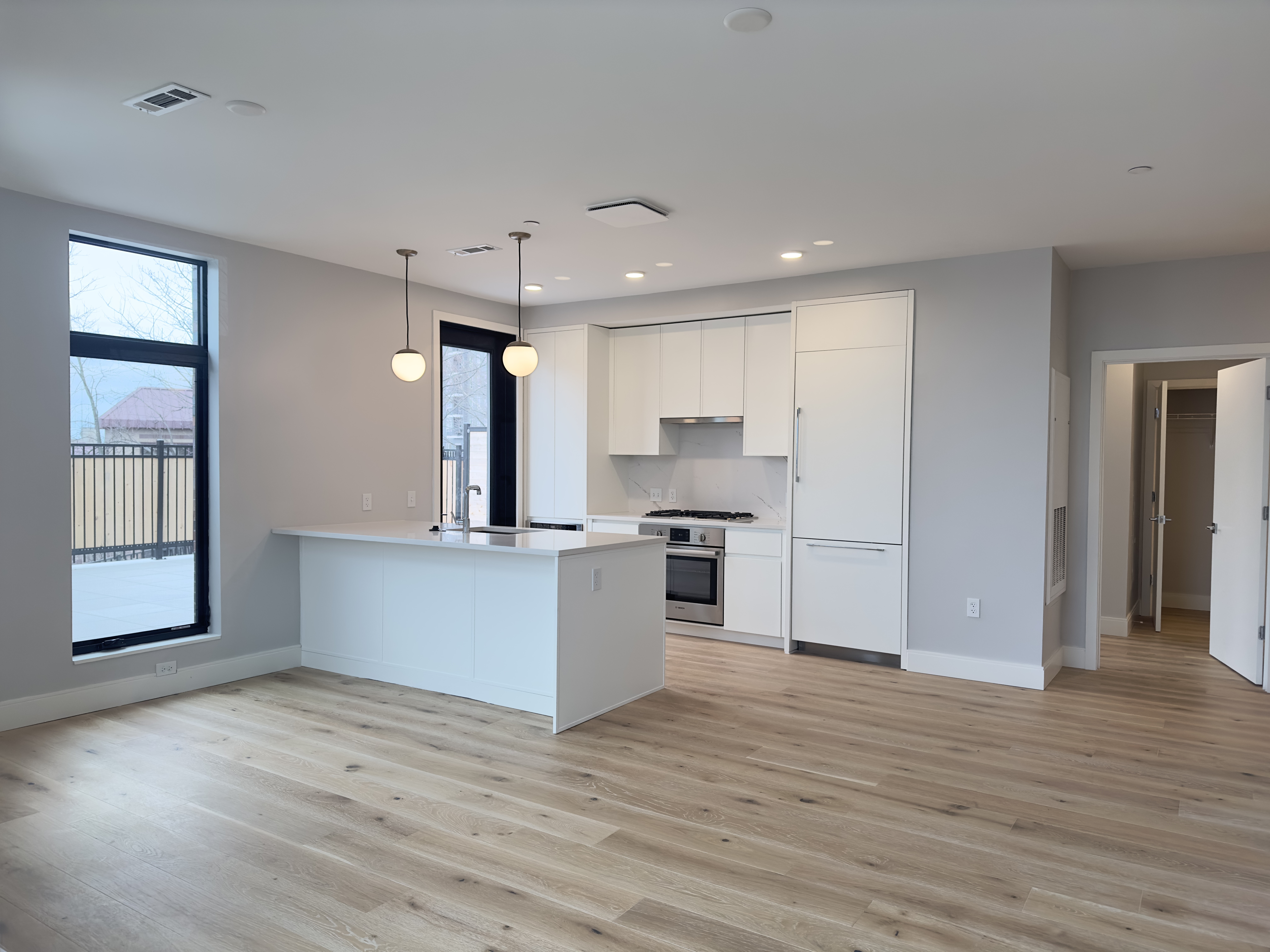 191 Washington St, Brighton