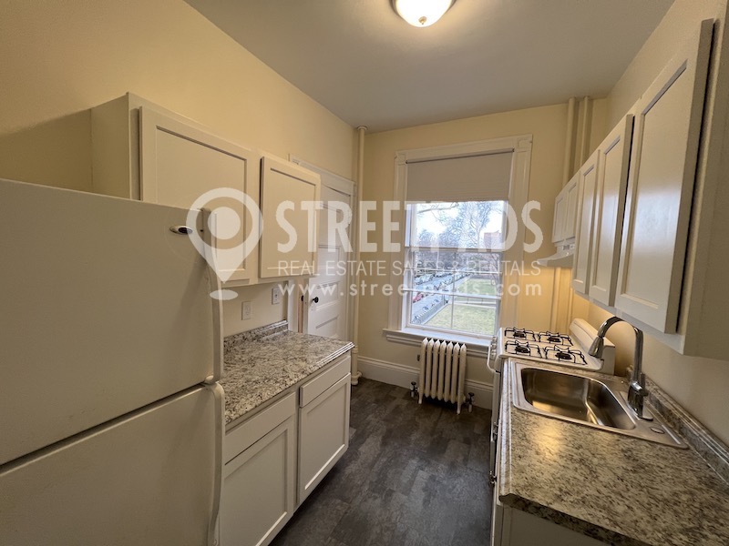 2 Ware St, Mid-Cambridge