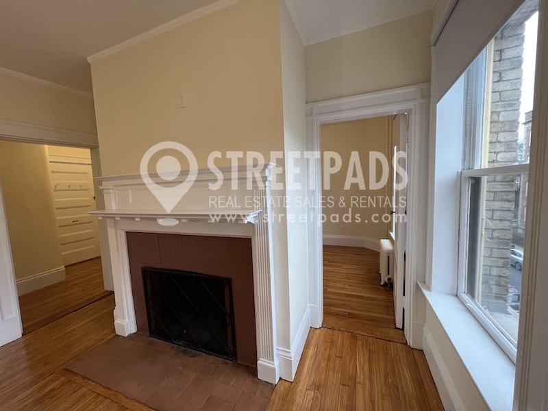 2 Ware St, Mid-Cambridge