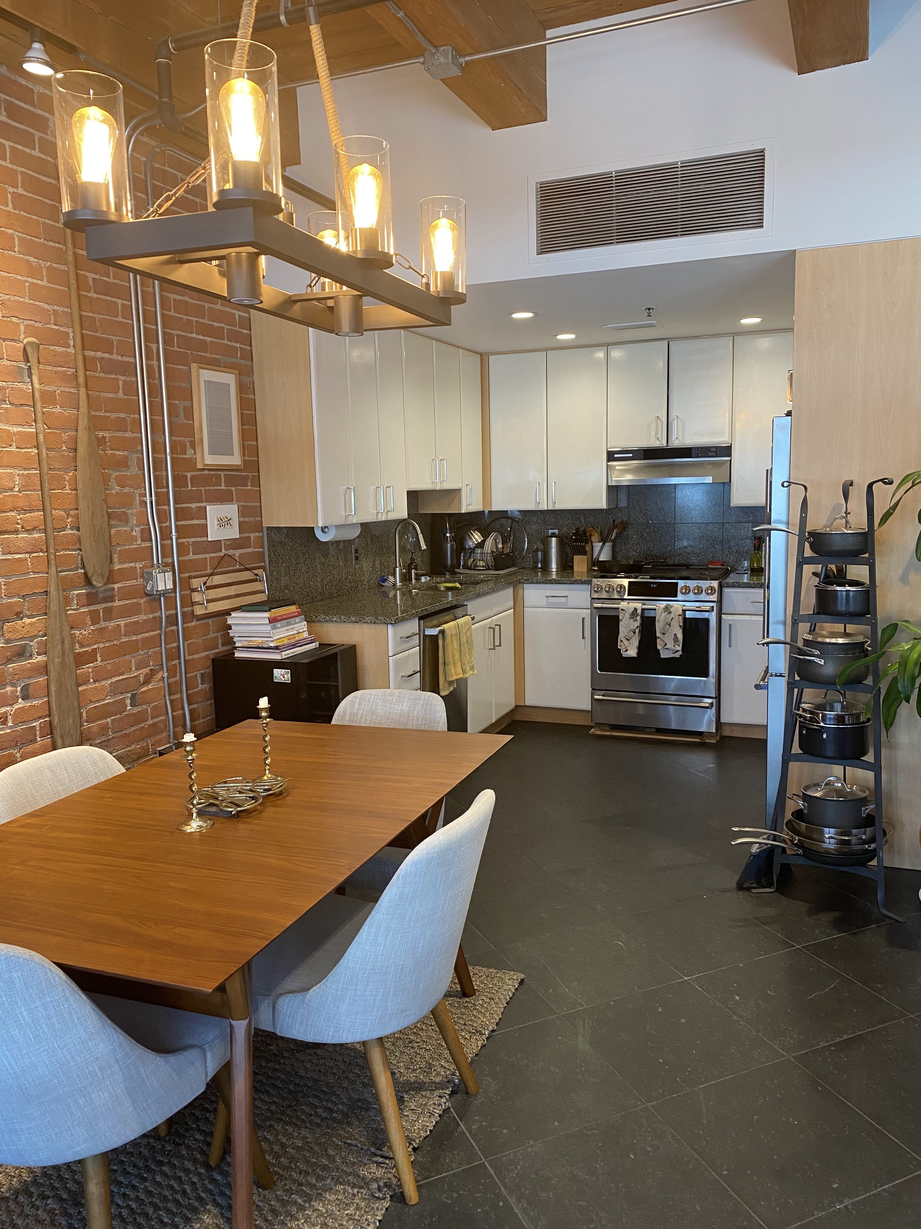 9 W Broadway, South Boston