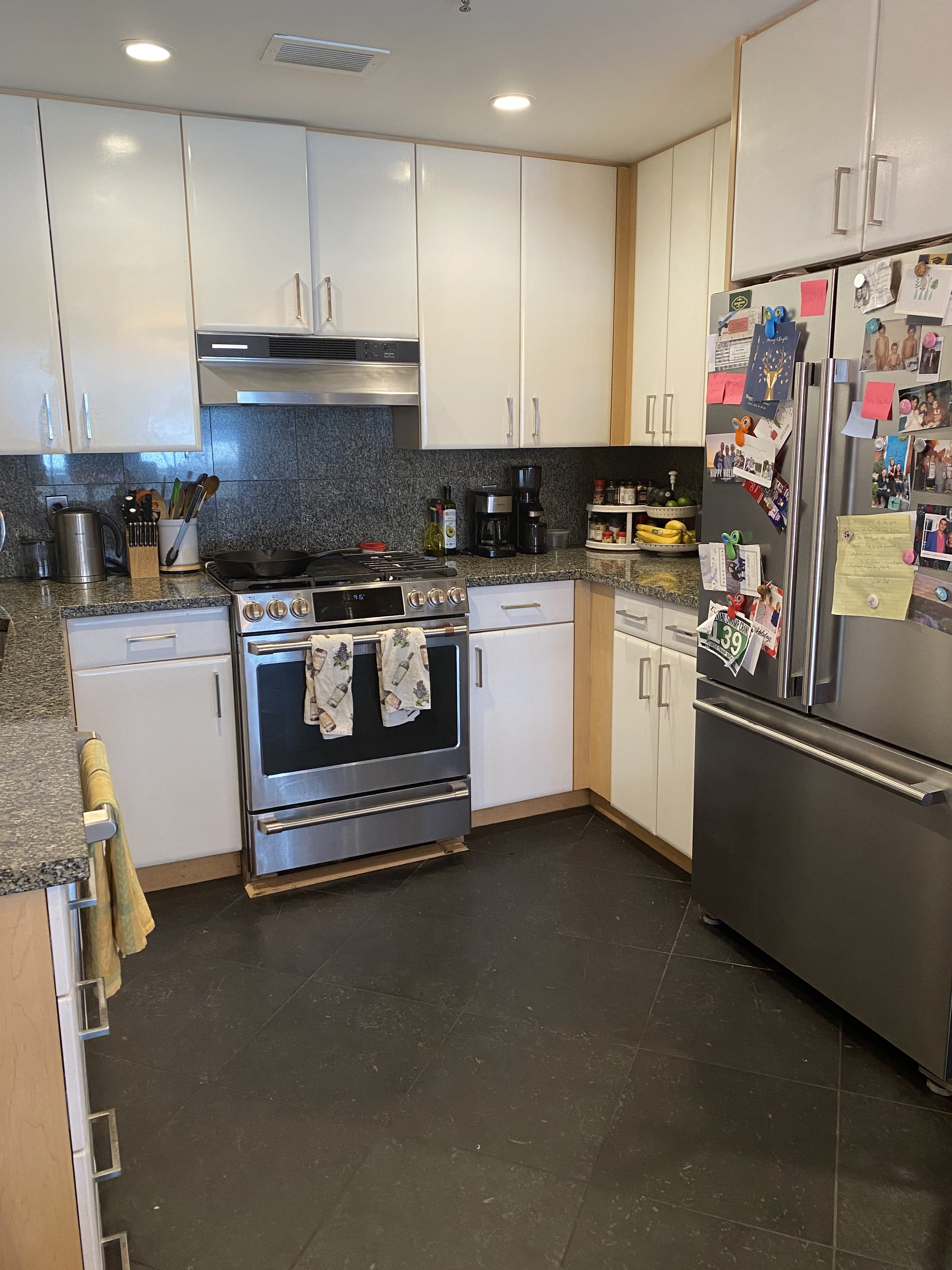 9 W Broadway, South Boston