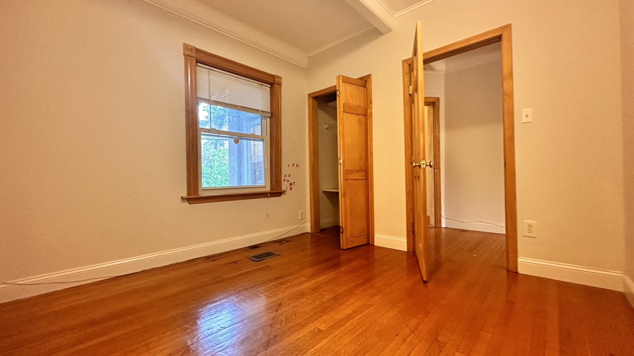 111 Longwood Ave, Longwood