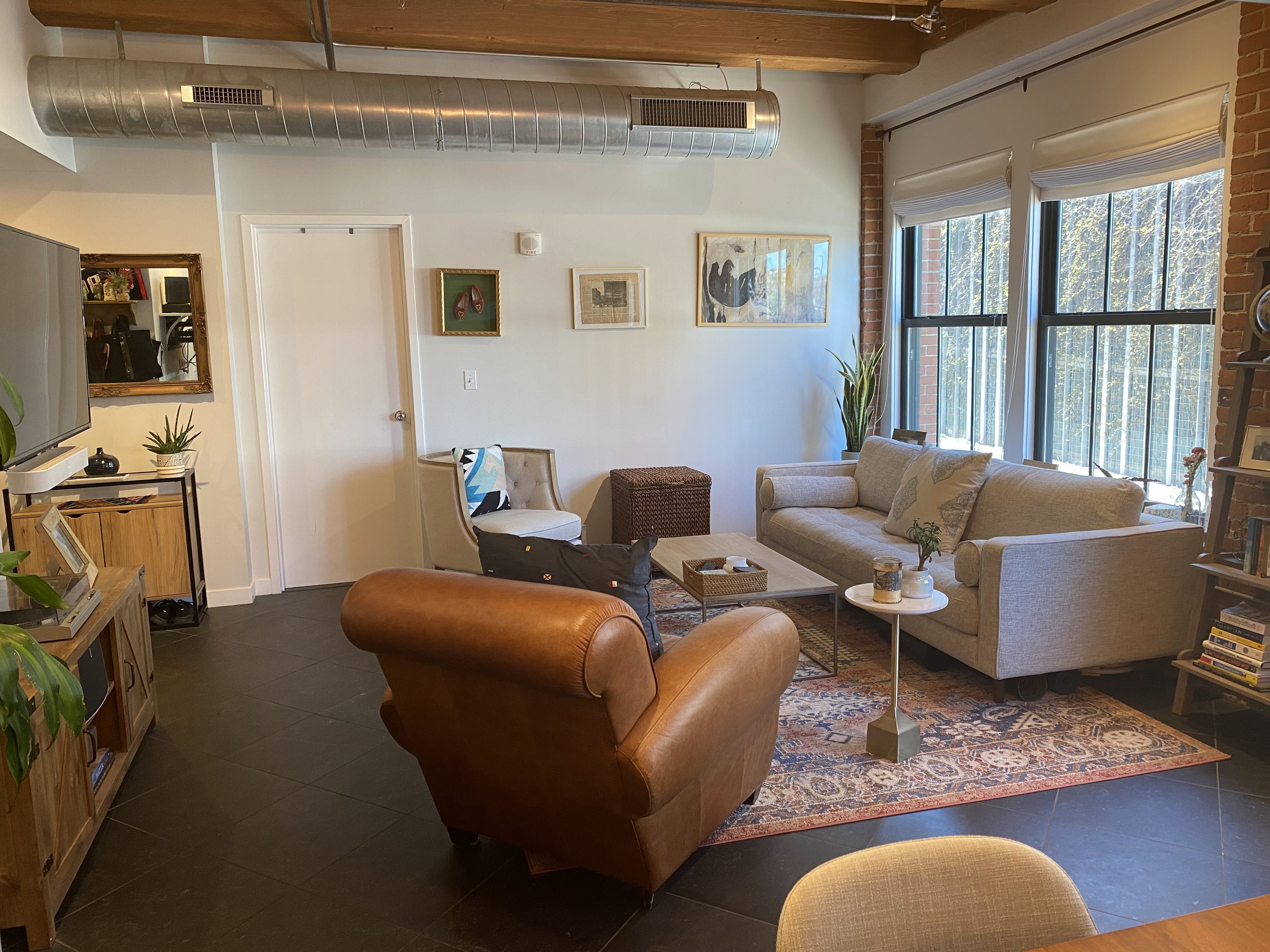 9 W Broadway, South Boston