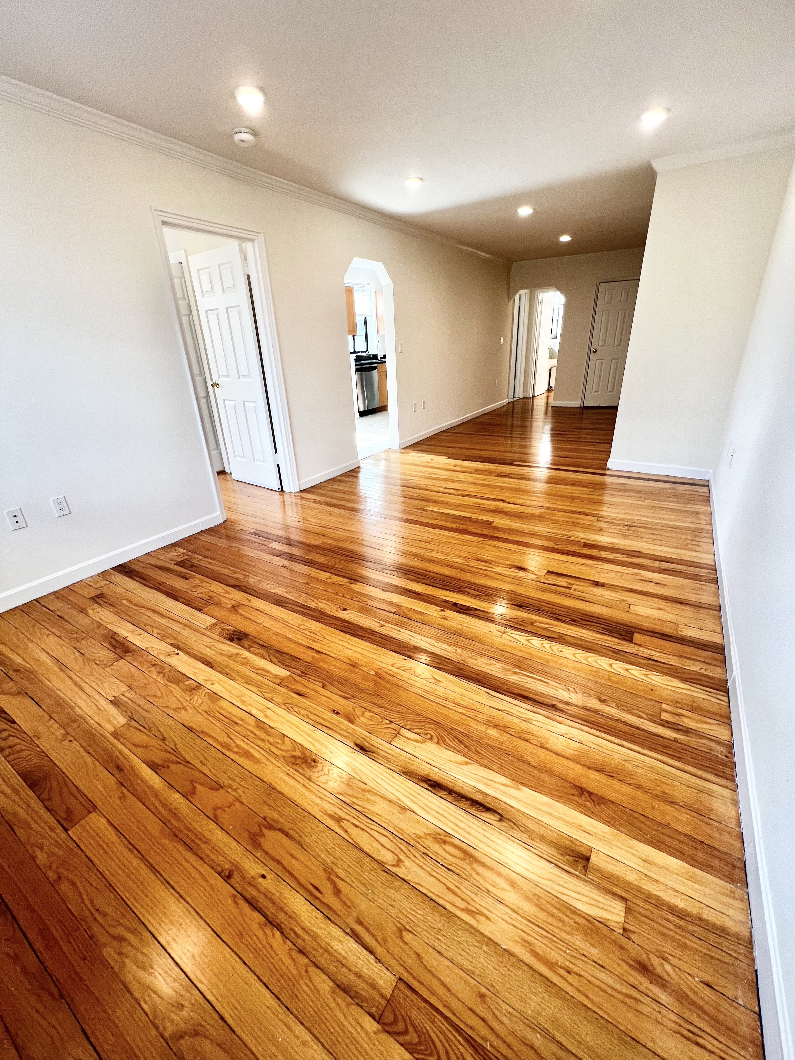 56 Brattle St, Harvard Square