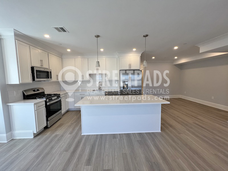 80 North Beacon St, Allston