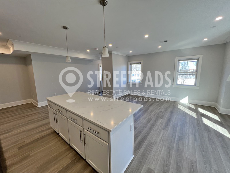 80 North Beacon St, Allston