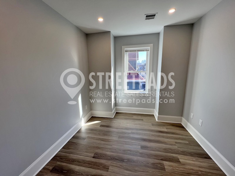 80 North Beacon St, Allston