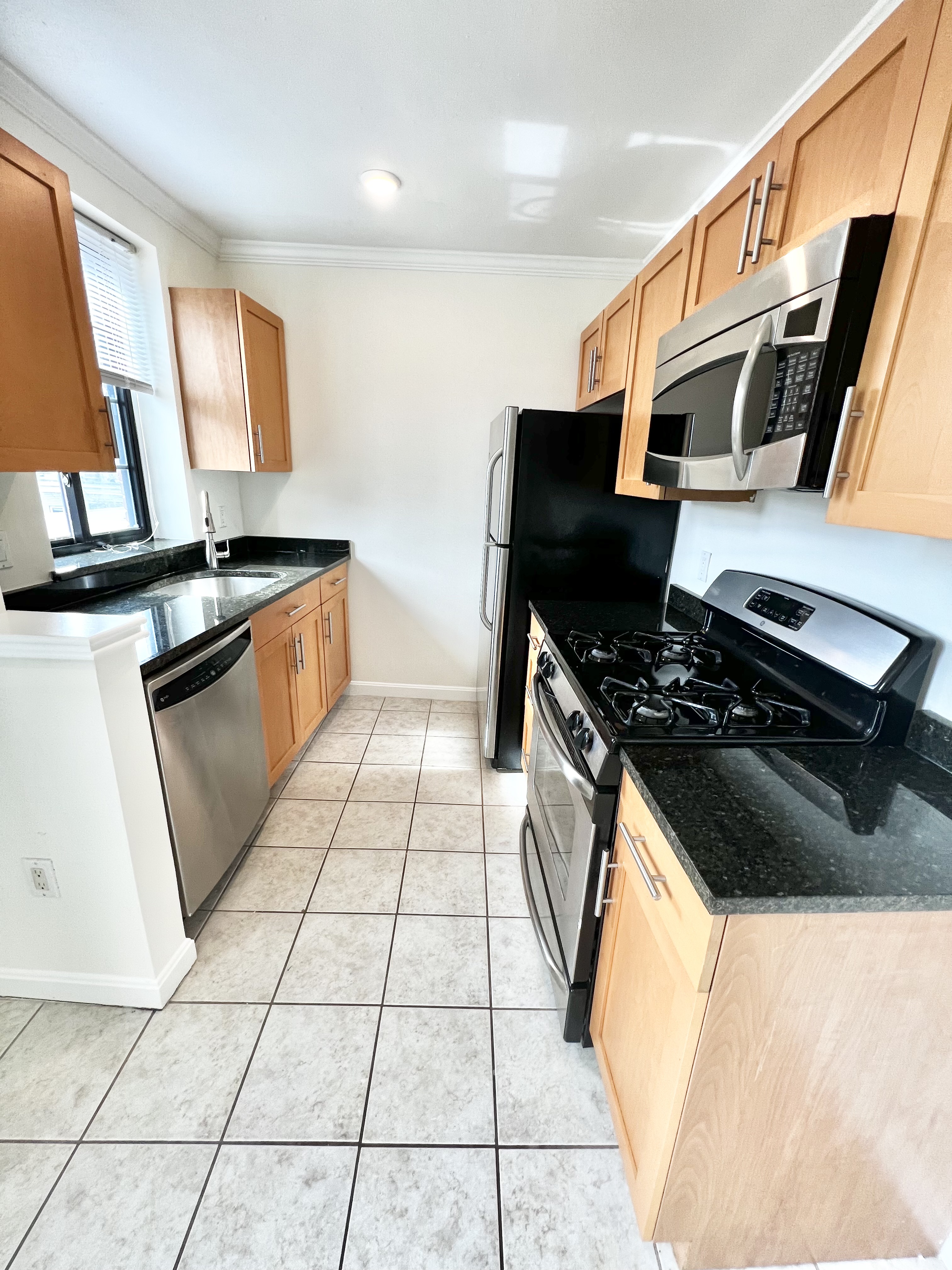 52 Brattle St, Harvard Square