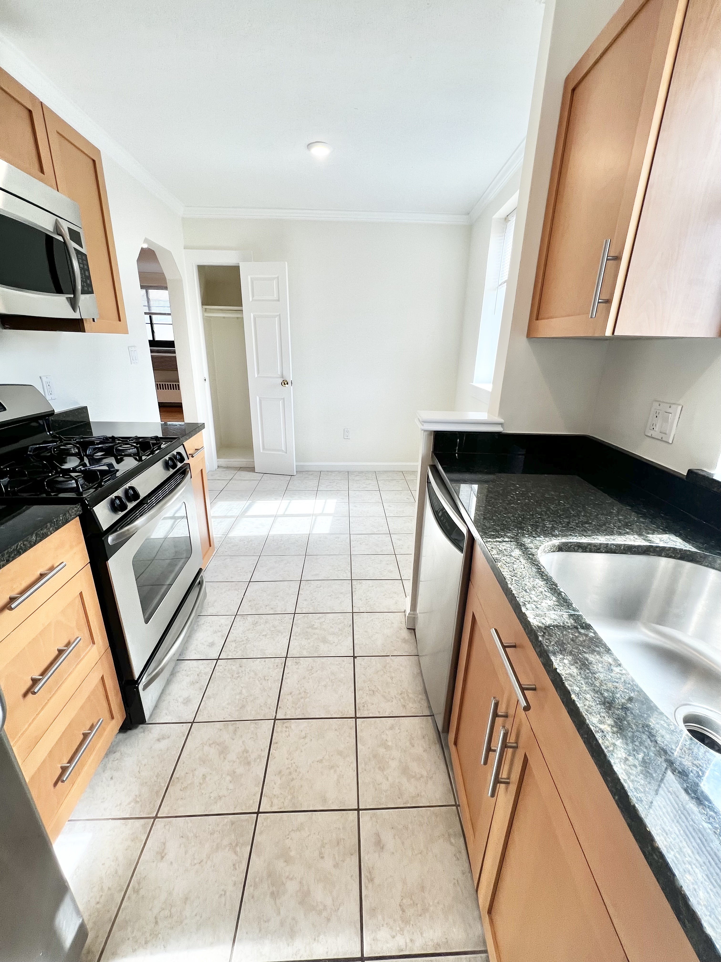 52 Brattle St, Harvard Square