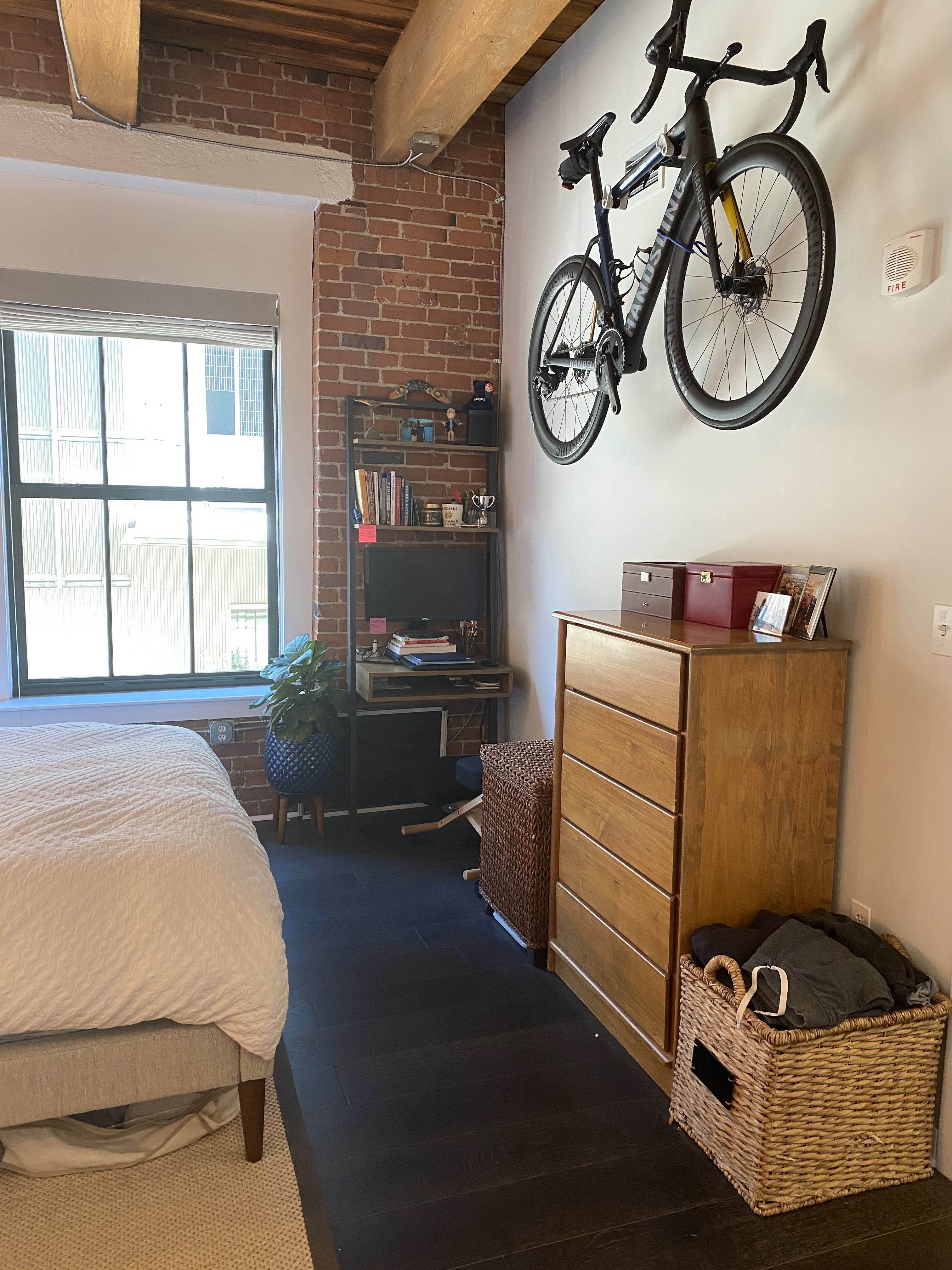 9 W Broadway, South Boston